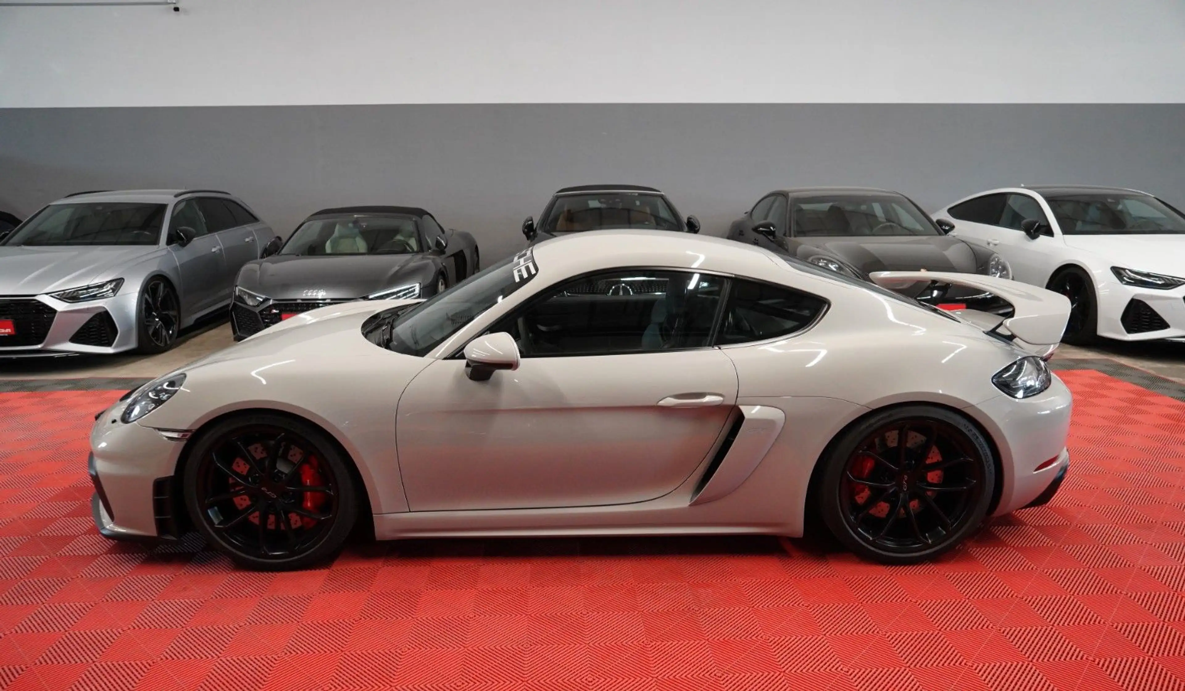 Porsche Cayman 718 GT4 |Approved|Sport-Chrono|PDLS+| — photo 7