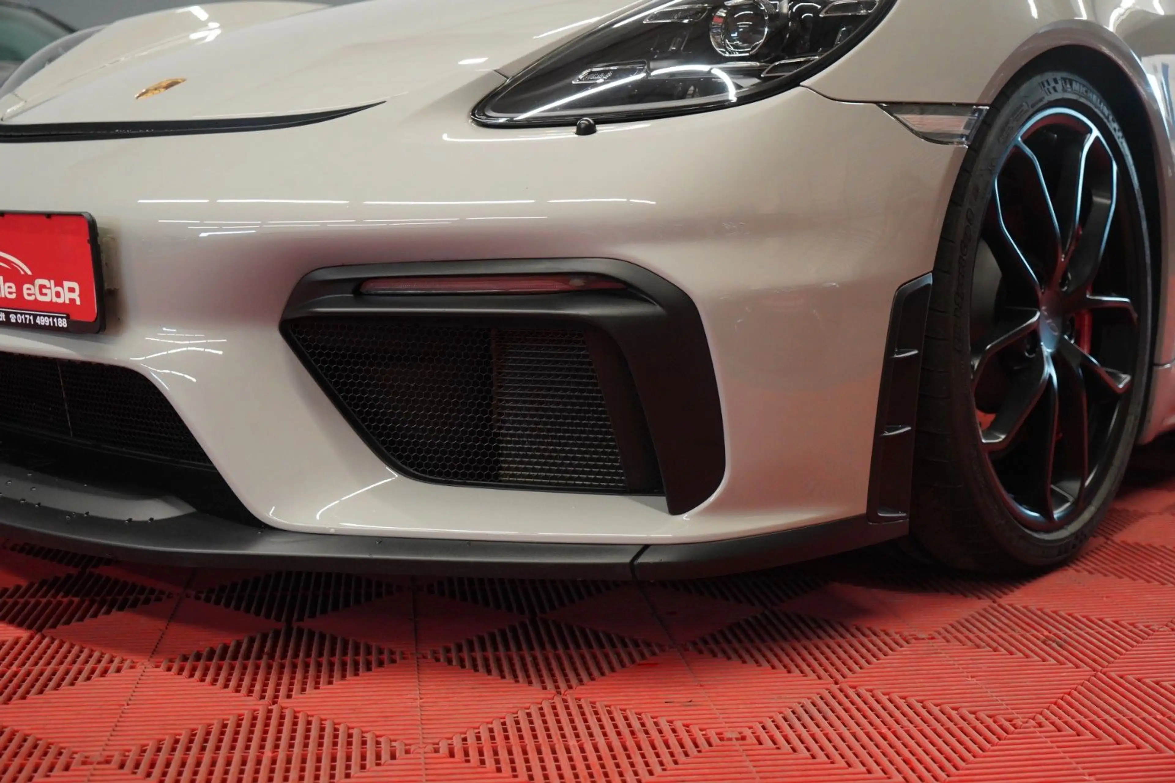 Porsche Cayman 718 GT4 |Approved|Sport-Chrono|PDLS+| — photo 12