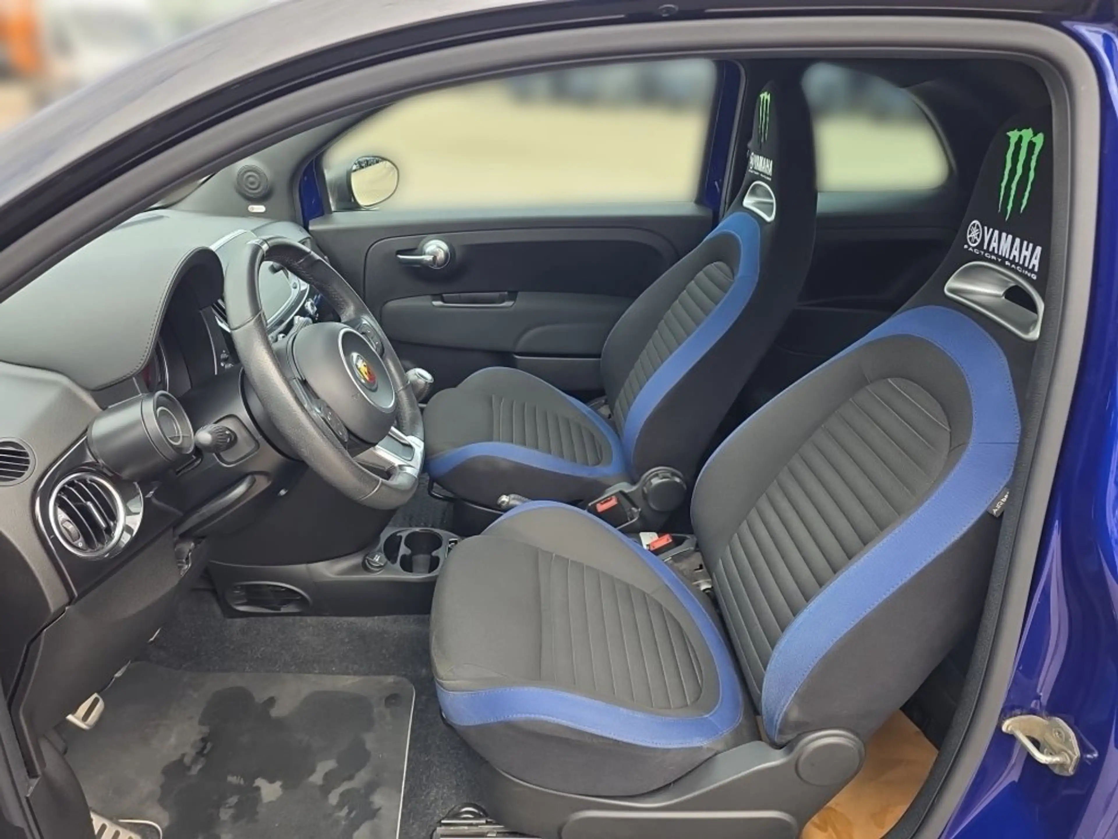 Abarth 595 Abarth 595 Monster Energy Yamaha — photo 10