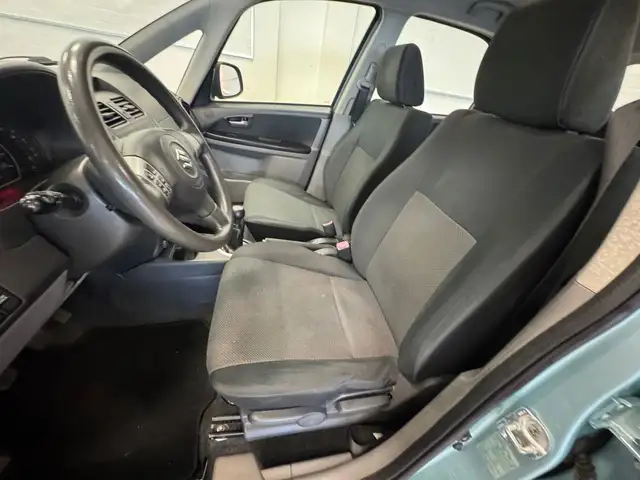 Suzuki SX4 view 9