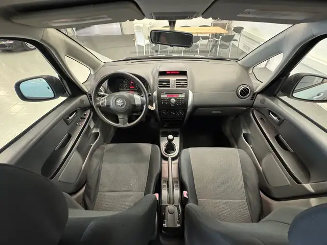 Suzuki SX4 view 10