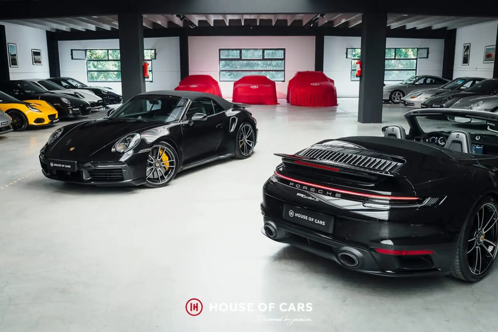 Porsche 992 .1 Turbo S Cab PDK - 1st owner - Just serviced Zwart - 1