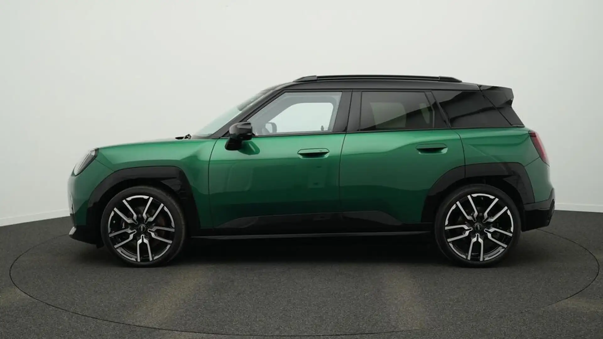 MINI Aceman John Cooper Works Trim Grün - 2