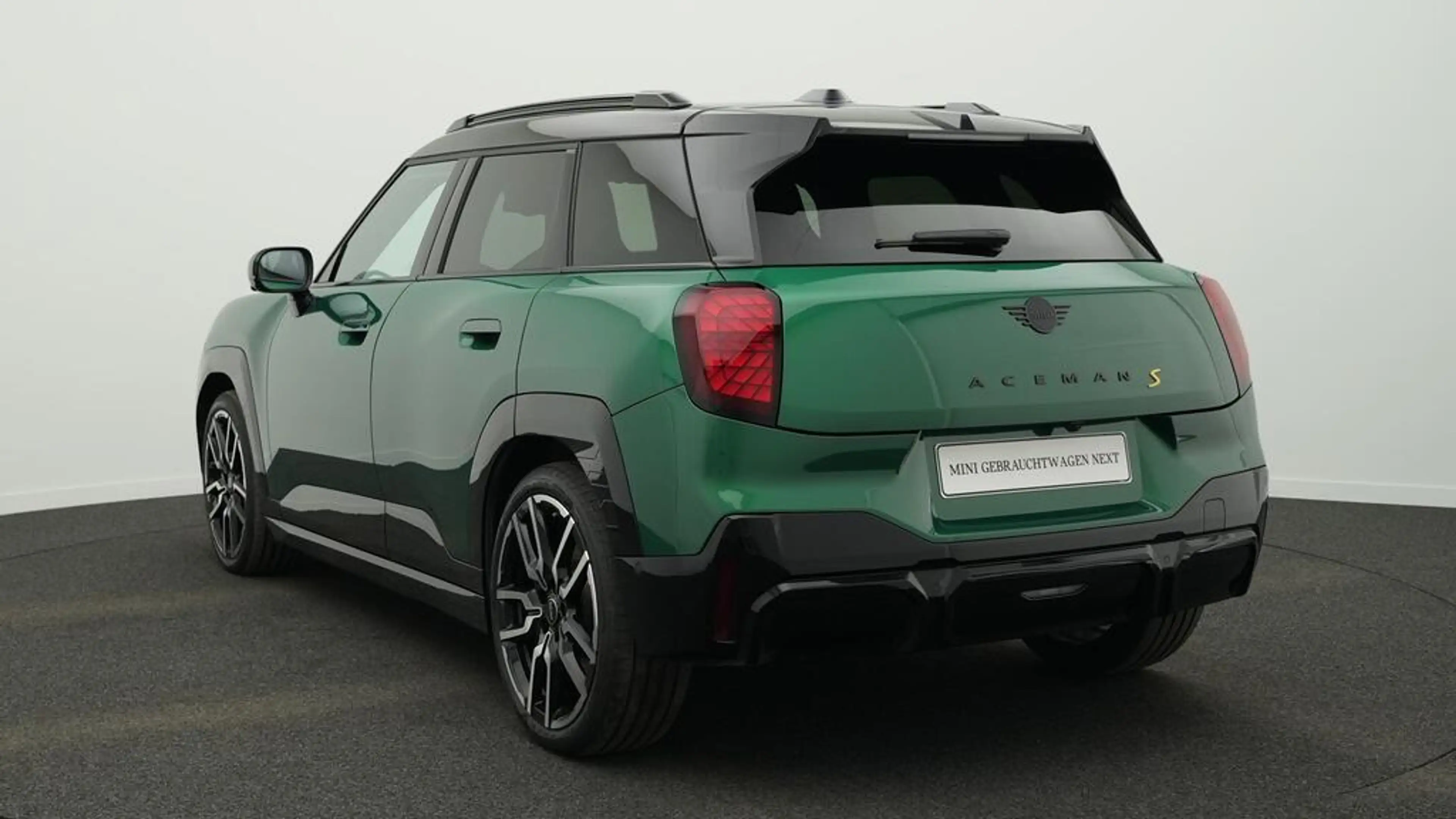 MINI Aceman John Cooper Works Trim — photo 6