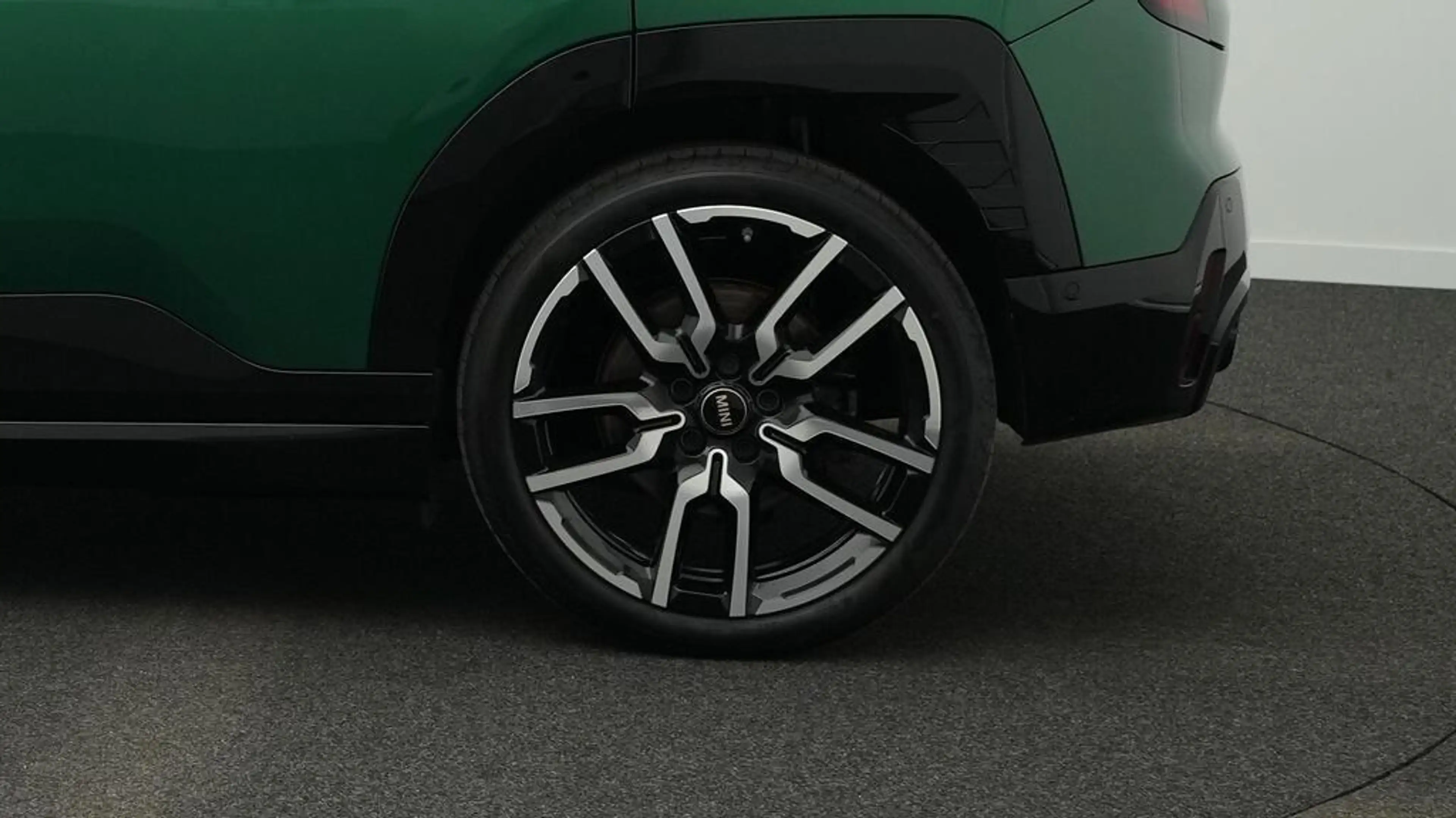 MINI Aceman John Cooper Works Trim — photo 9
