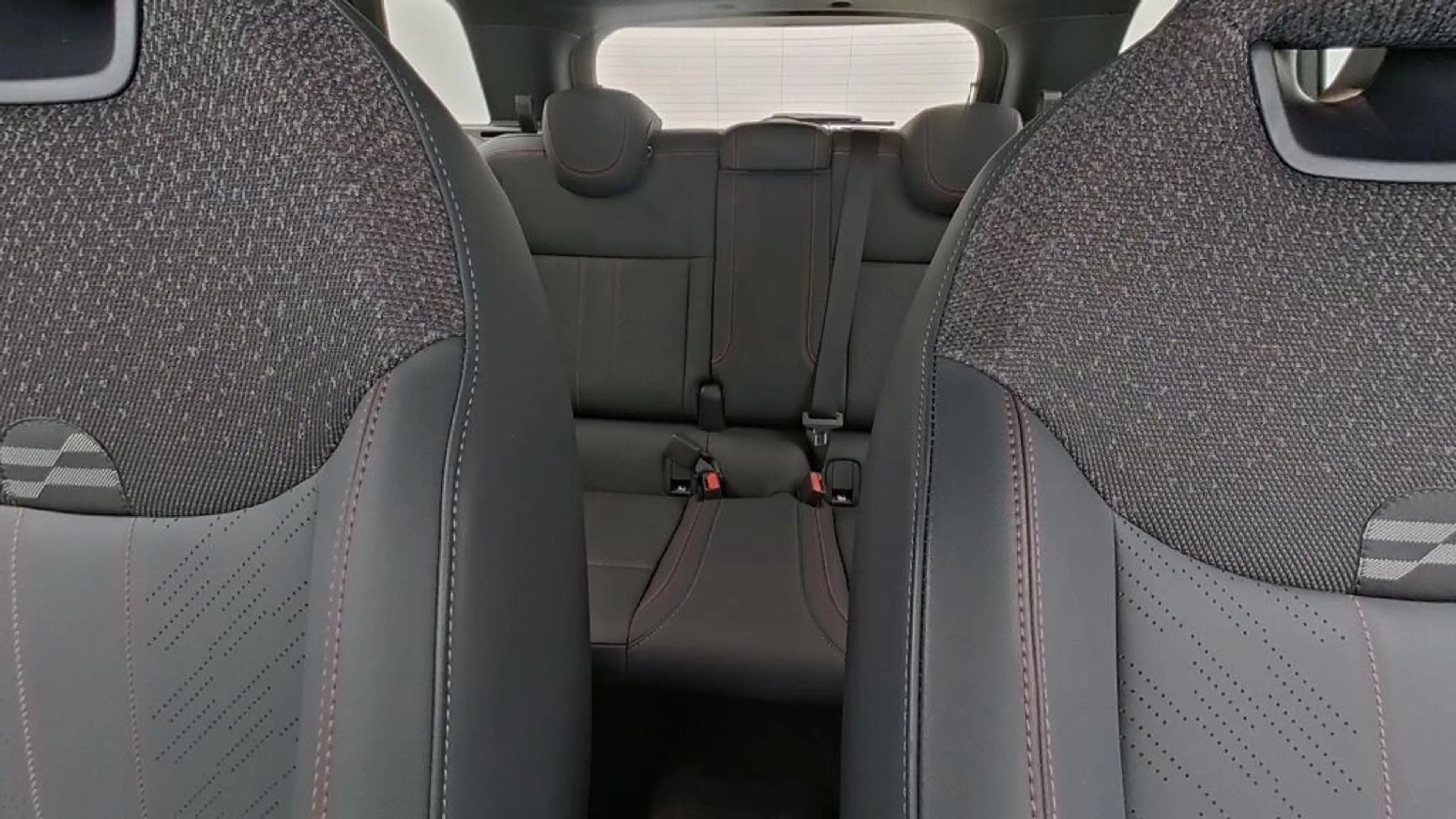 MINI Aceman John Cooper Works Trim — photo 25