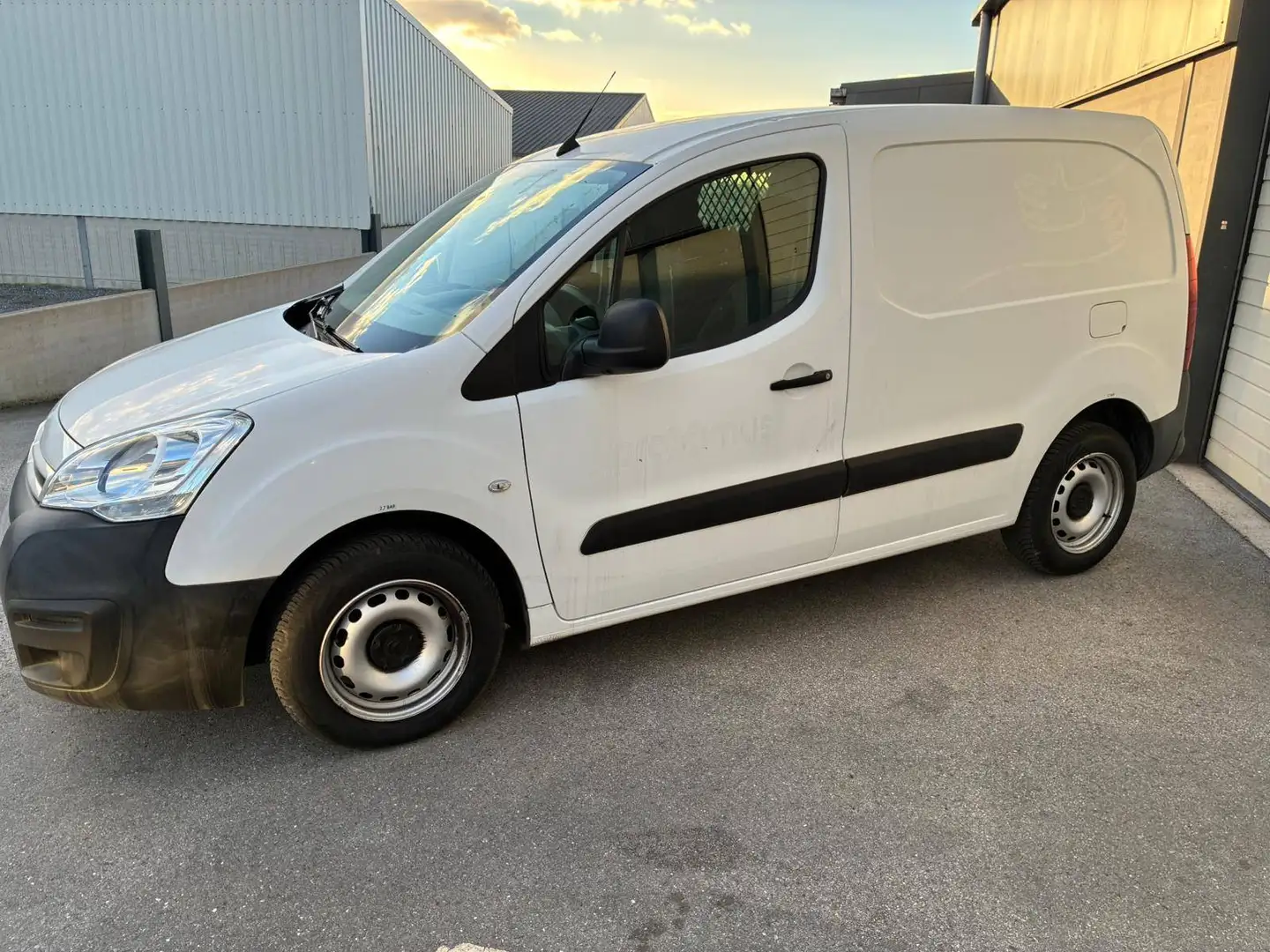 Citroen Berlingo M BLUEHDI 75 CLUB Blanc - 1
