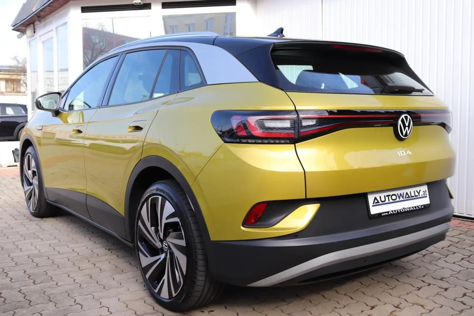 Volkswagen ID.4 Pro Performance / 77kWh Life Gelb - 2