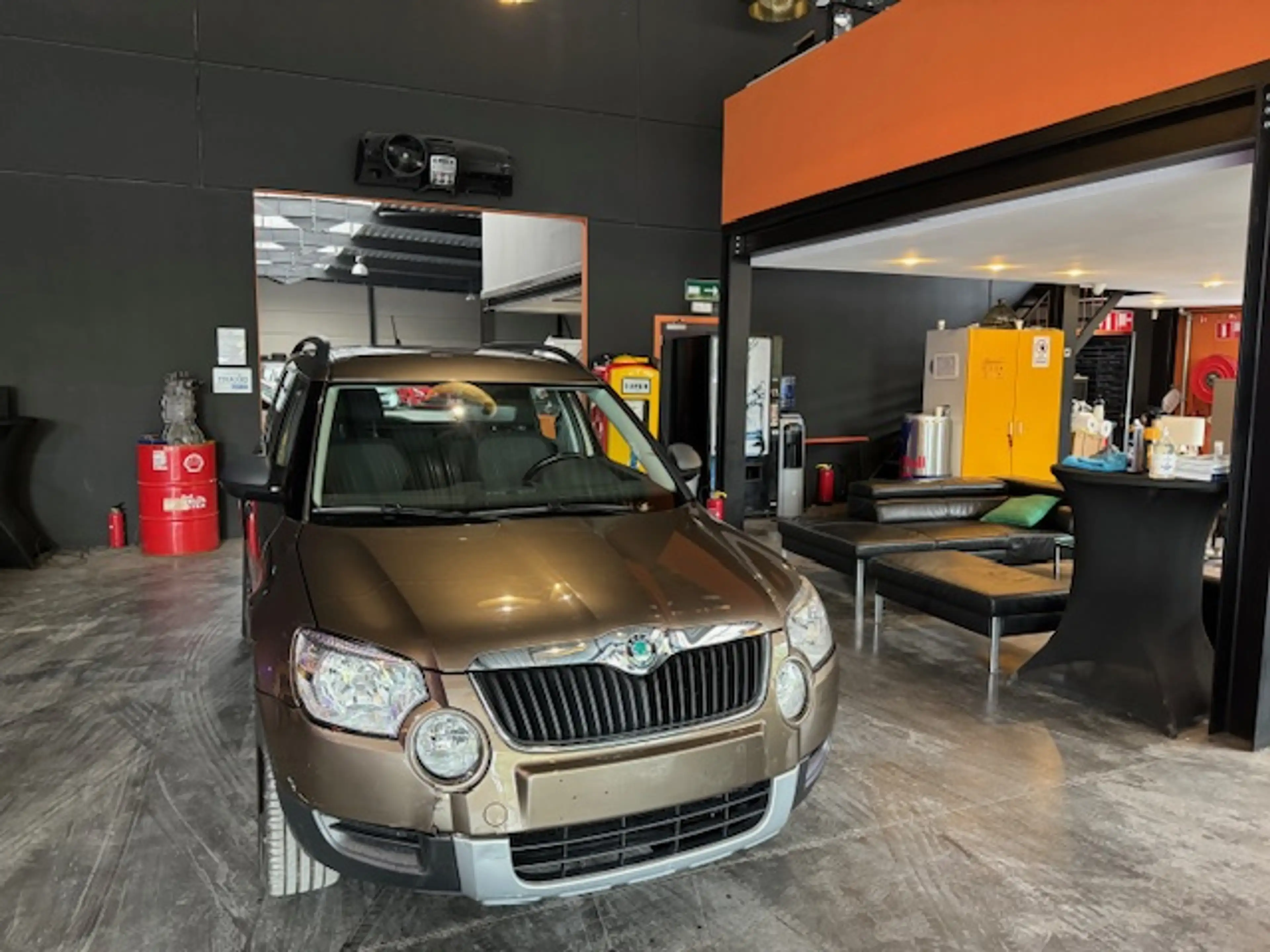 Skoda Yeti 1.2 AUTOMATIQUE DSG - A/C - MEDIA/TEL - GPS - JANTES