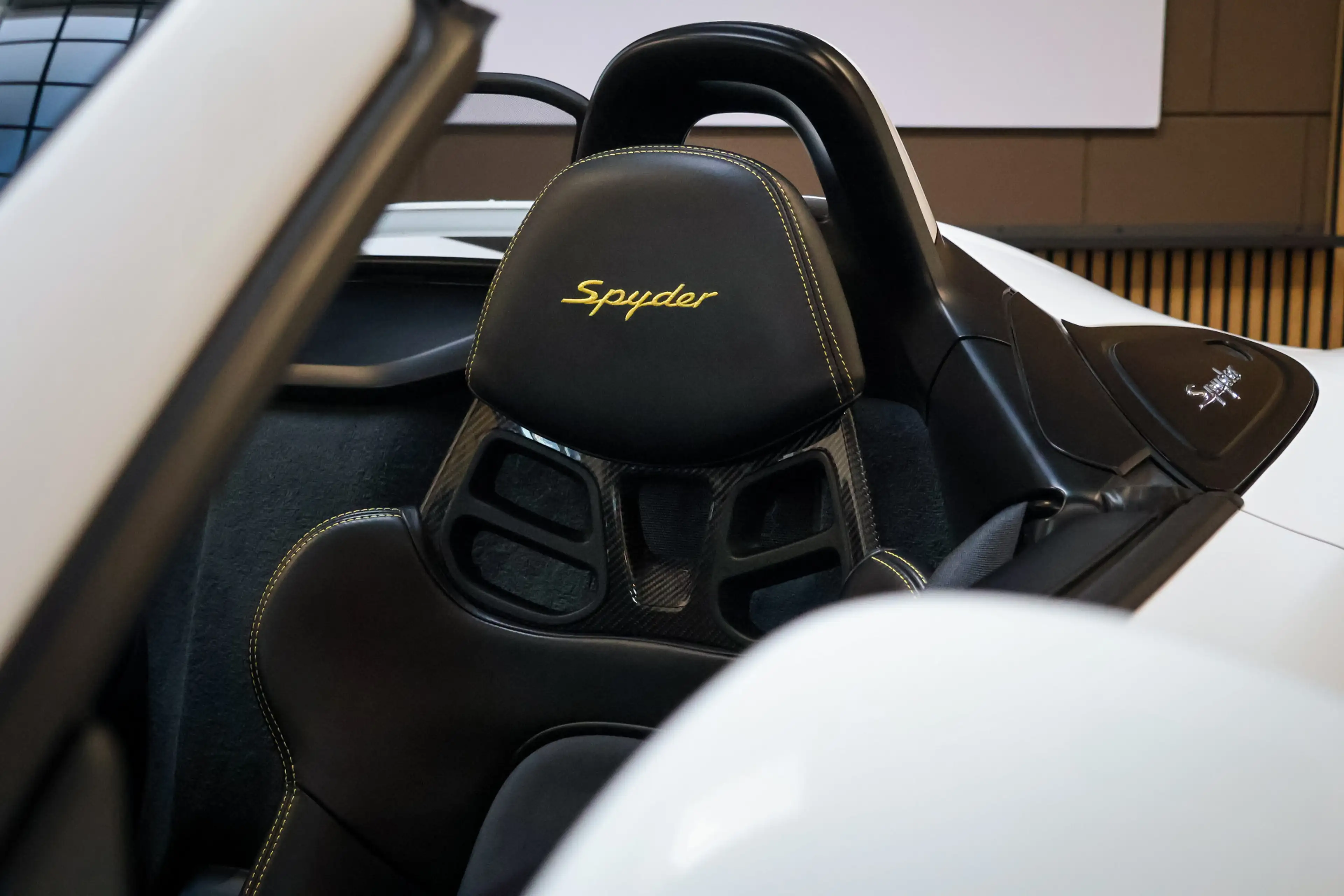 Porsche Boxster Spyder 3.8 Origineel NL/Keramisch/Sport Chrono/Car — photo 11