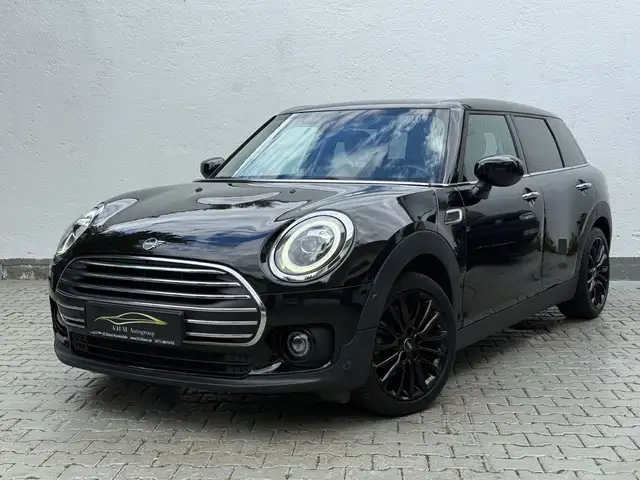 MINI One Clubman Chili/LED/Keyless/R-Cam/PDC/SHZ/Navi