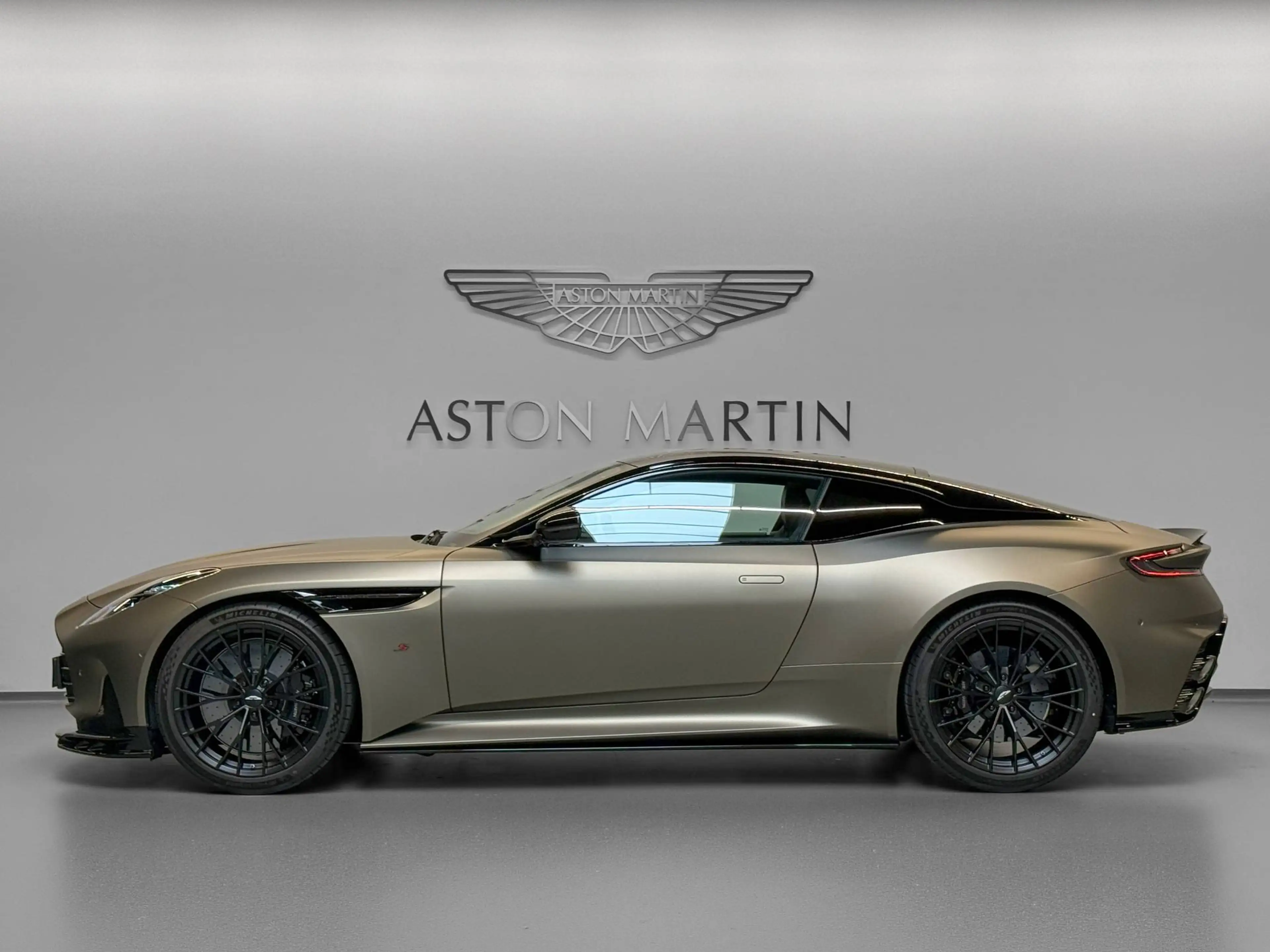 Aston Martin DB12 S Coupe | FULL OPTION — photo 3
