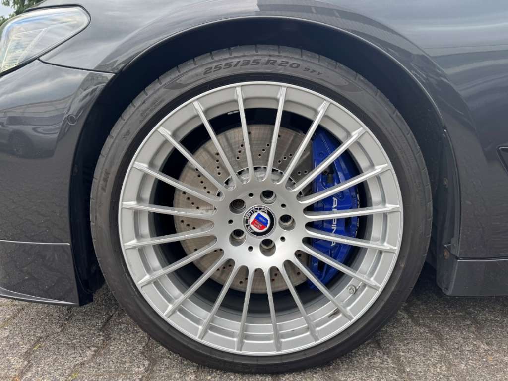 ALPINA B5