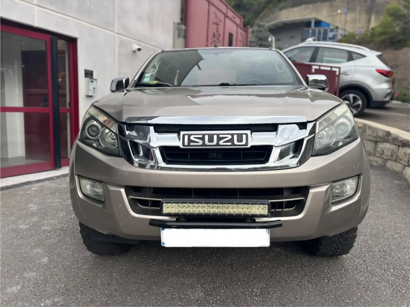 Isuzu D-Max D-MAX II 2.5 D PICK UP CREW CABINE Solar Gris - 2