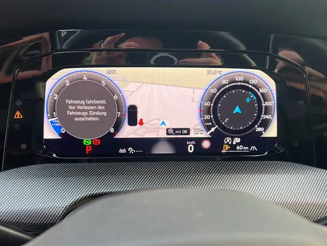 Volkswagen Golf view 11