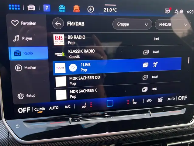Volkswagen Golf view 14