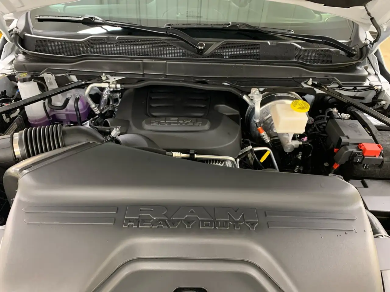 RAM 2500 снимка RAM 2500