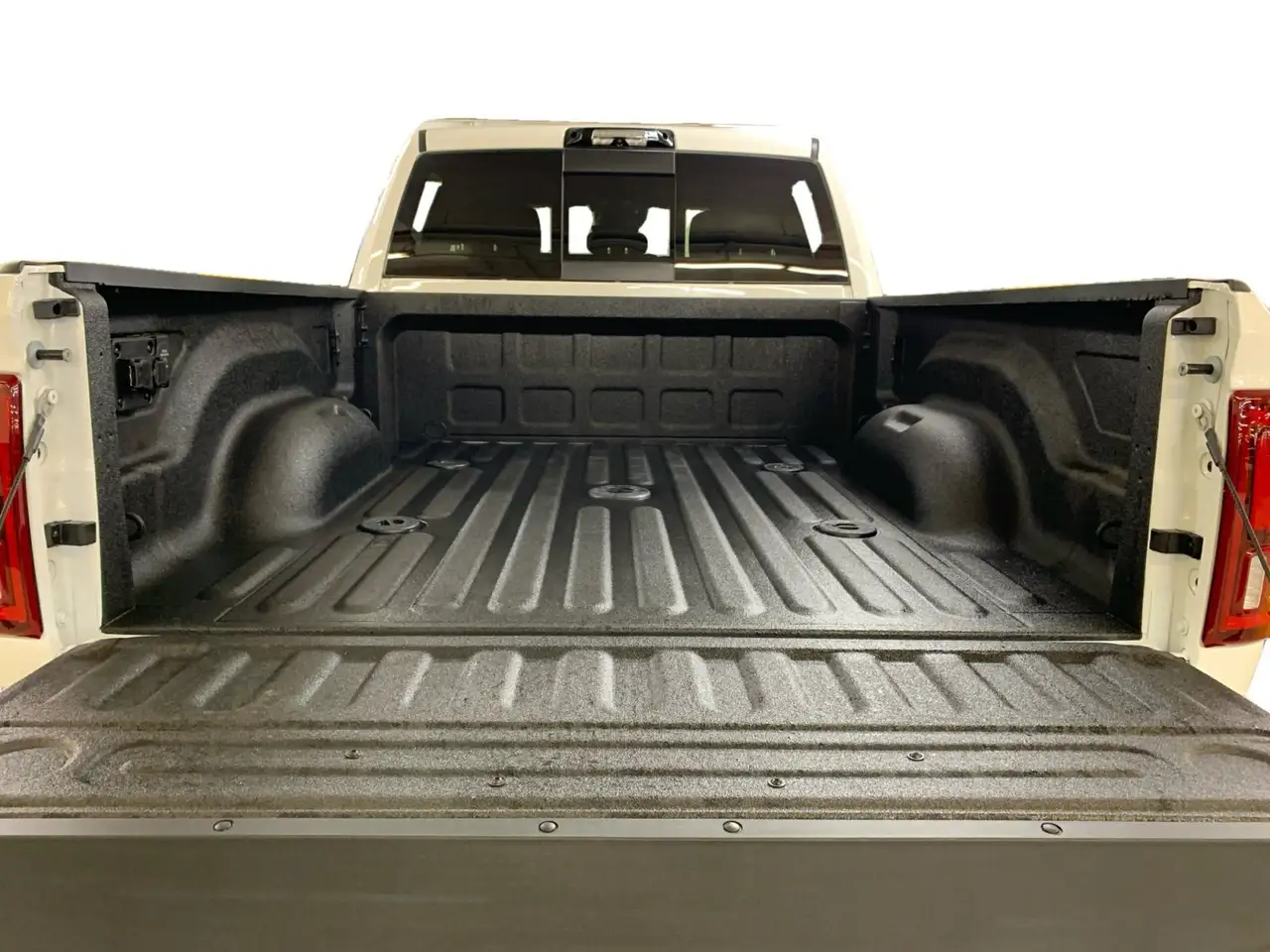 RAM 2500 снимка RAM 2500