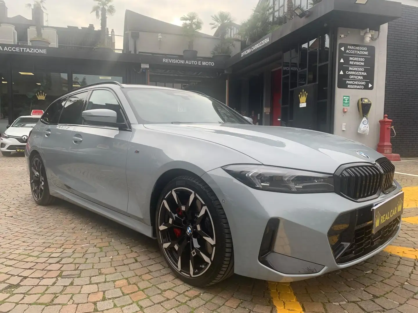 BMW 320 Serie 3 Touring 320d mhev 48V xdrive MSport auto Argent - 1