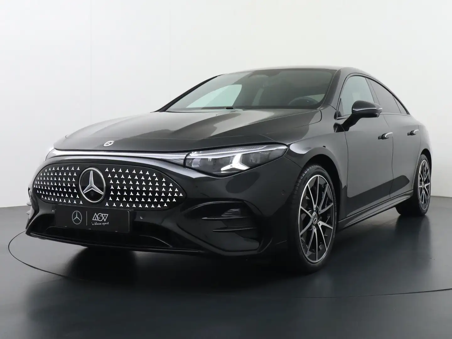 Mercedes-Benz CLA 250 250+ Launch Edition 85 kWh Accu | Trekhaak Wegklap Schwarz - 1