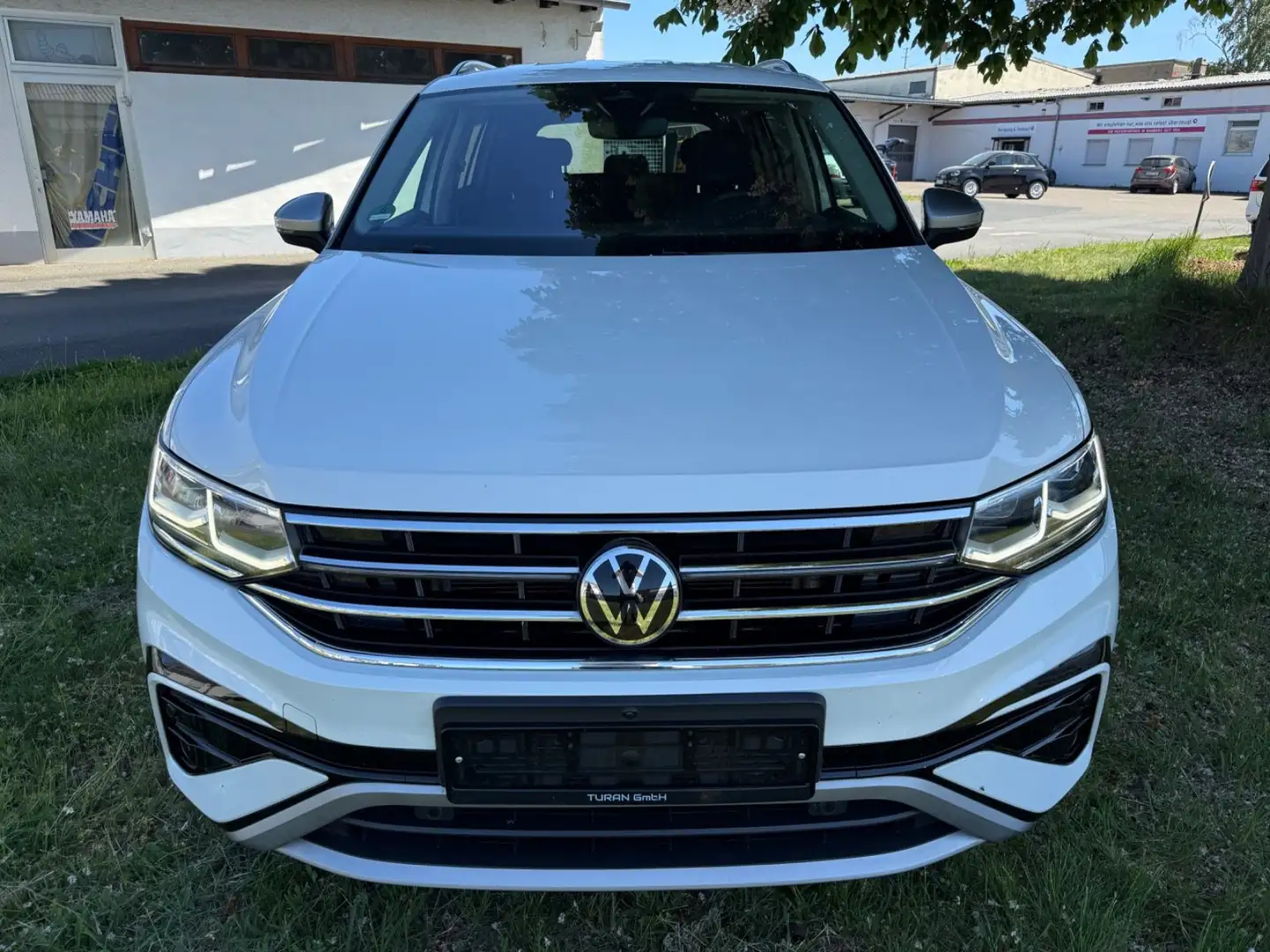 Volkswagen Tiguan Allspace 4Motion+7SITZE+DE+GARANTIE +AHK Blanc - 2