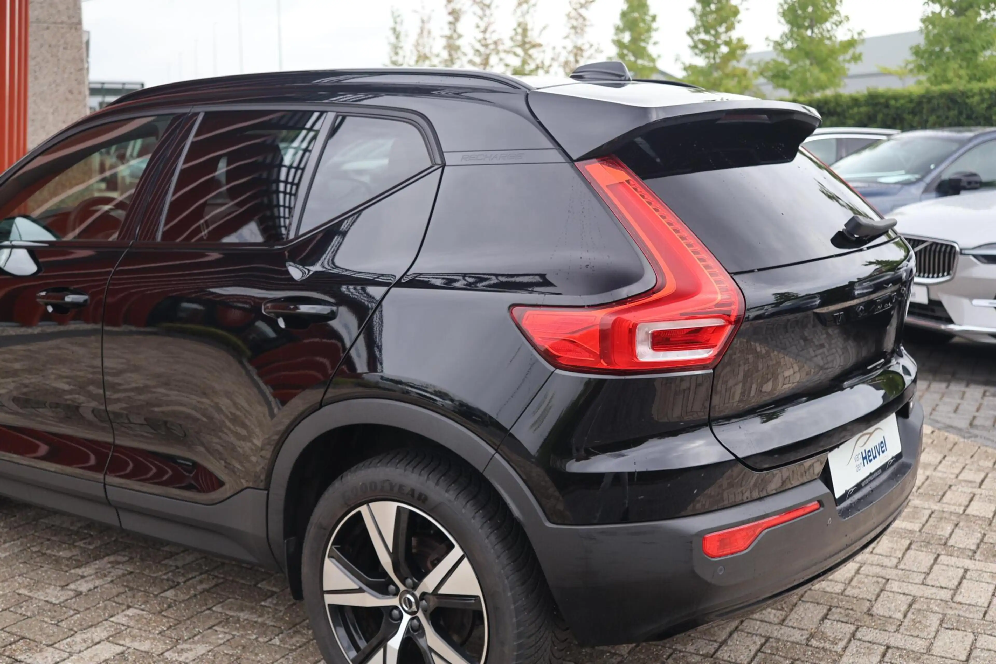 Volvo XC40 T4 Recharge R-Design | Stoelverwarming | Parkeerca — photo 11