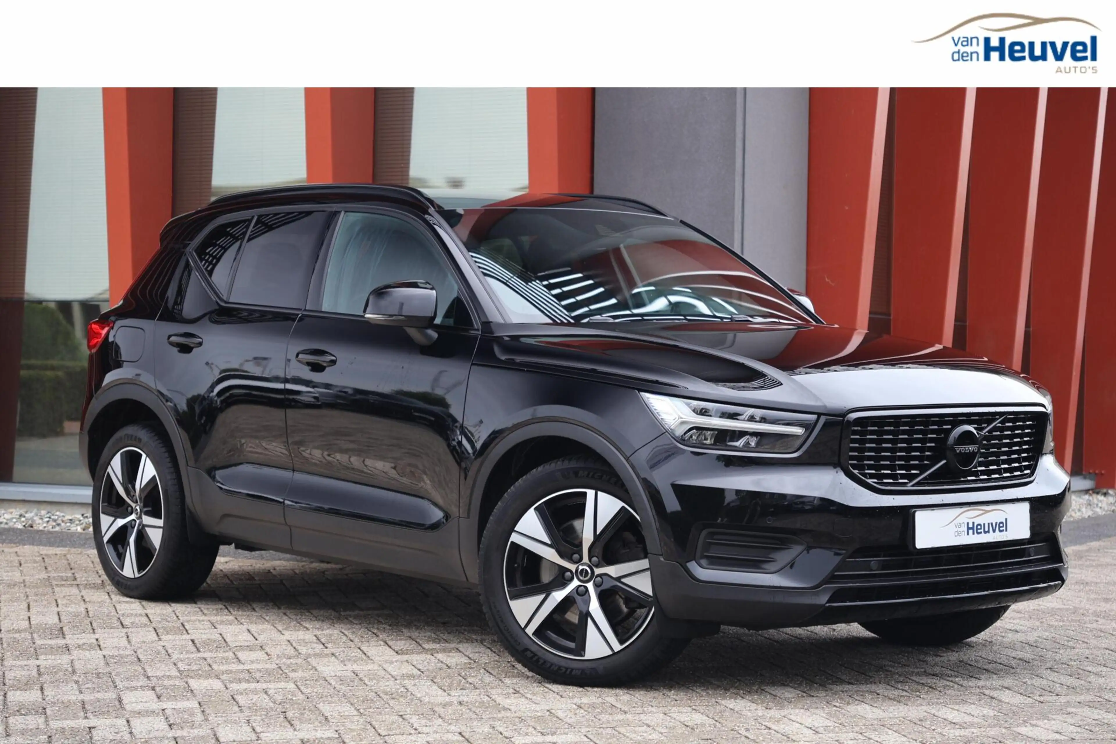Volvo XC40 T4 Recharge R-Design | Stoelverwarming | Parkeerca