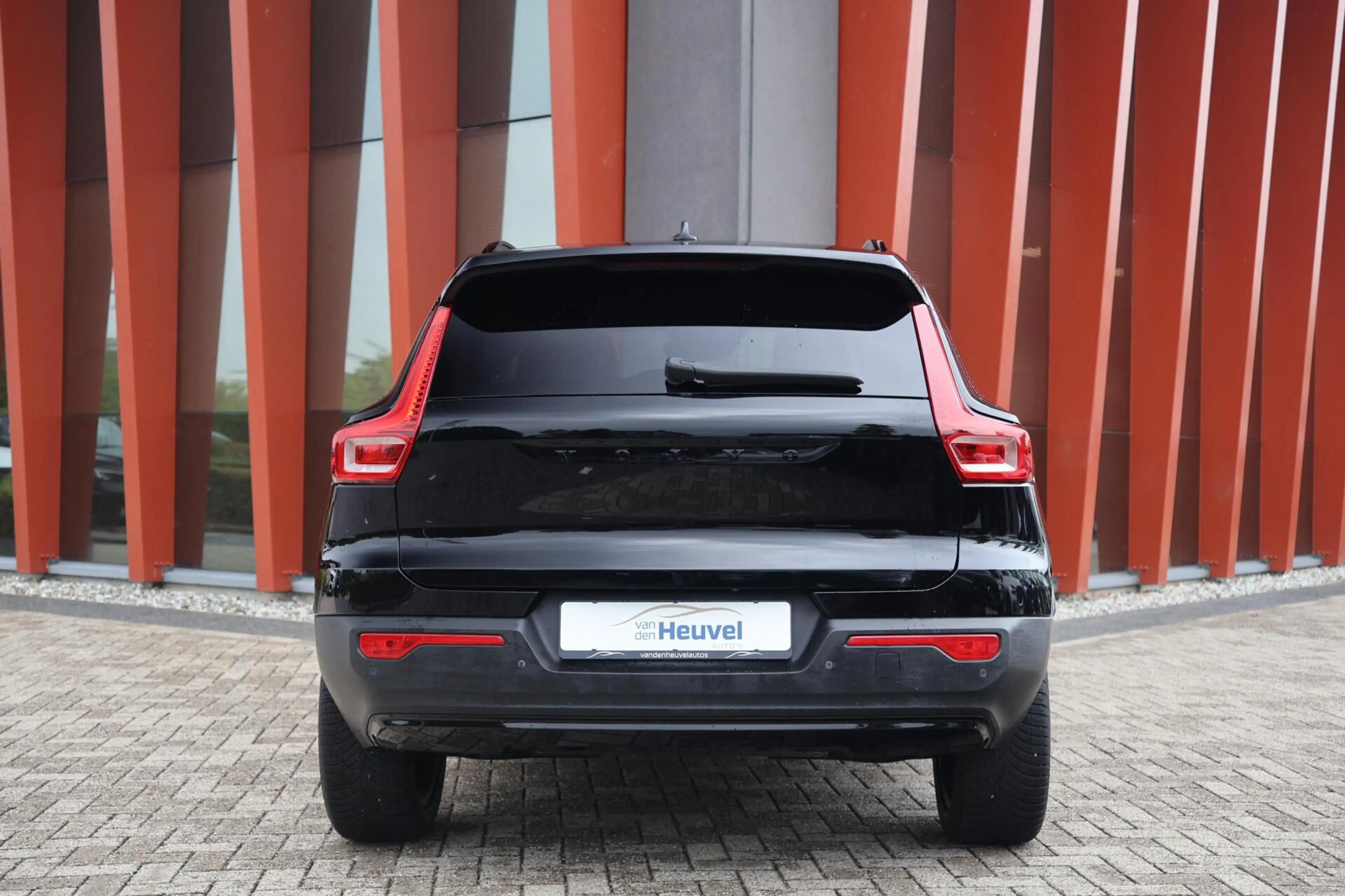 Volvo XC40 T4 Recharge R-Design | Stoelverwarming | Parkeerca — photo 4
