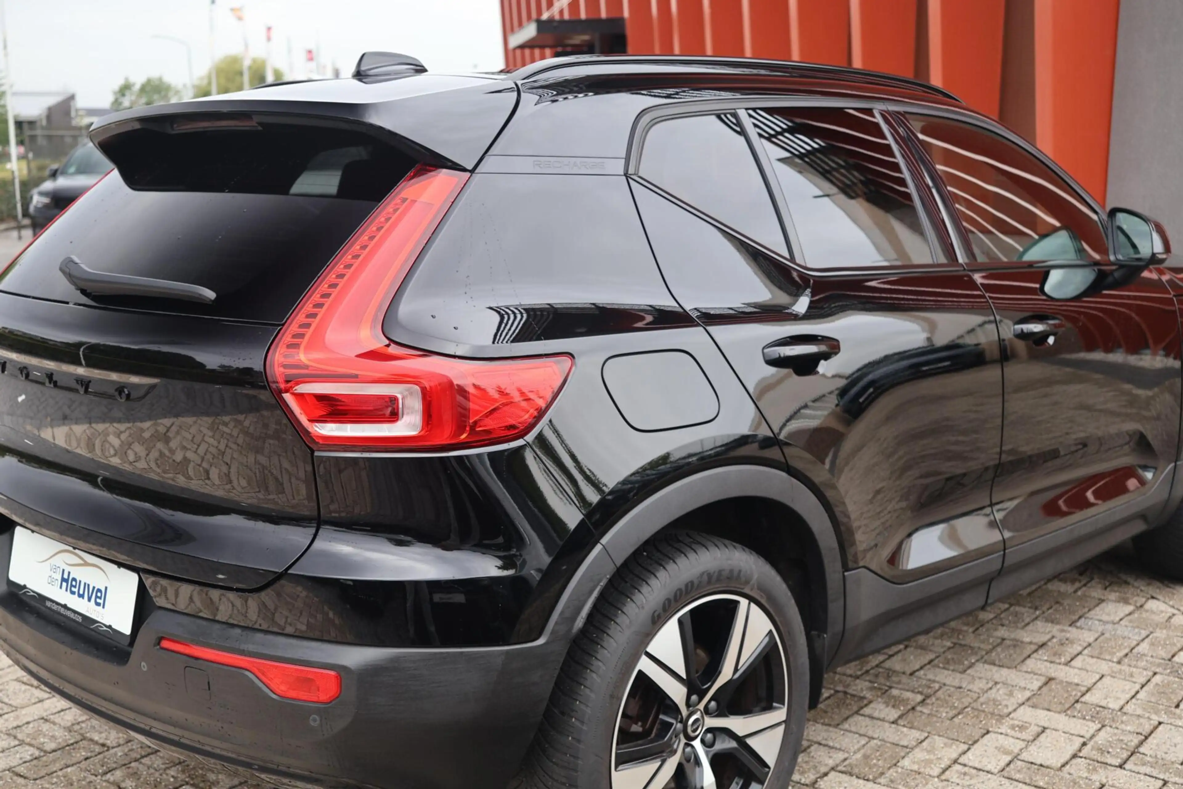 Volvo XC40 T4 Recharge R-Design | Stoelverwarming | Parkeerca — photo 12