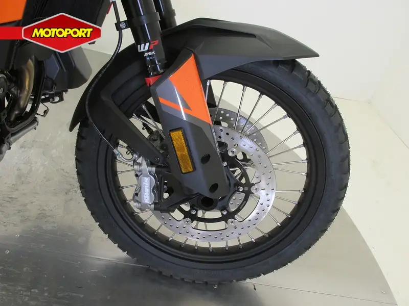 KTM 790 Adventure - foto 6