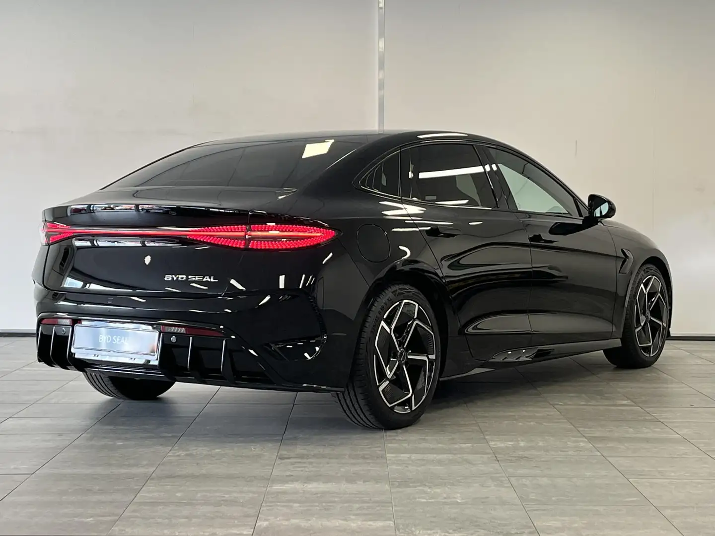 BYD Seal Design RWD 82.5 kWh Navi | Pano | Tahitian Blue Le Negro - 2
