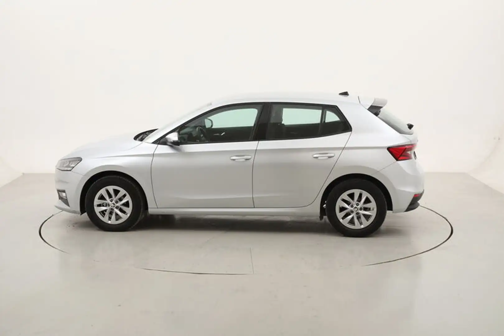 Skoda Fabia Ambition 1.0 Benzina 95CV Argento - 2