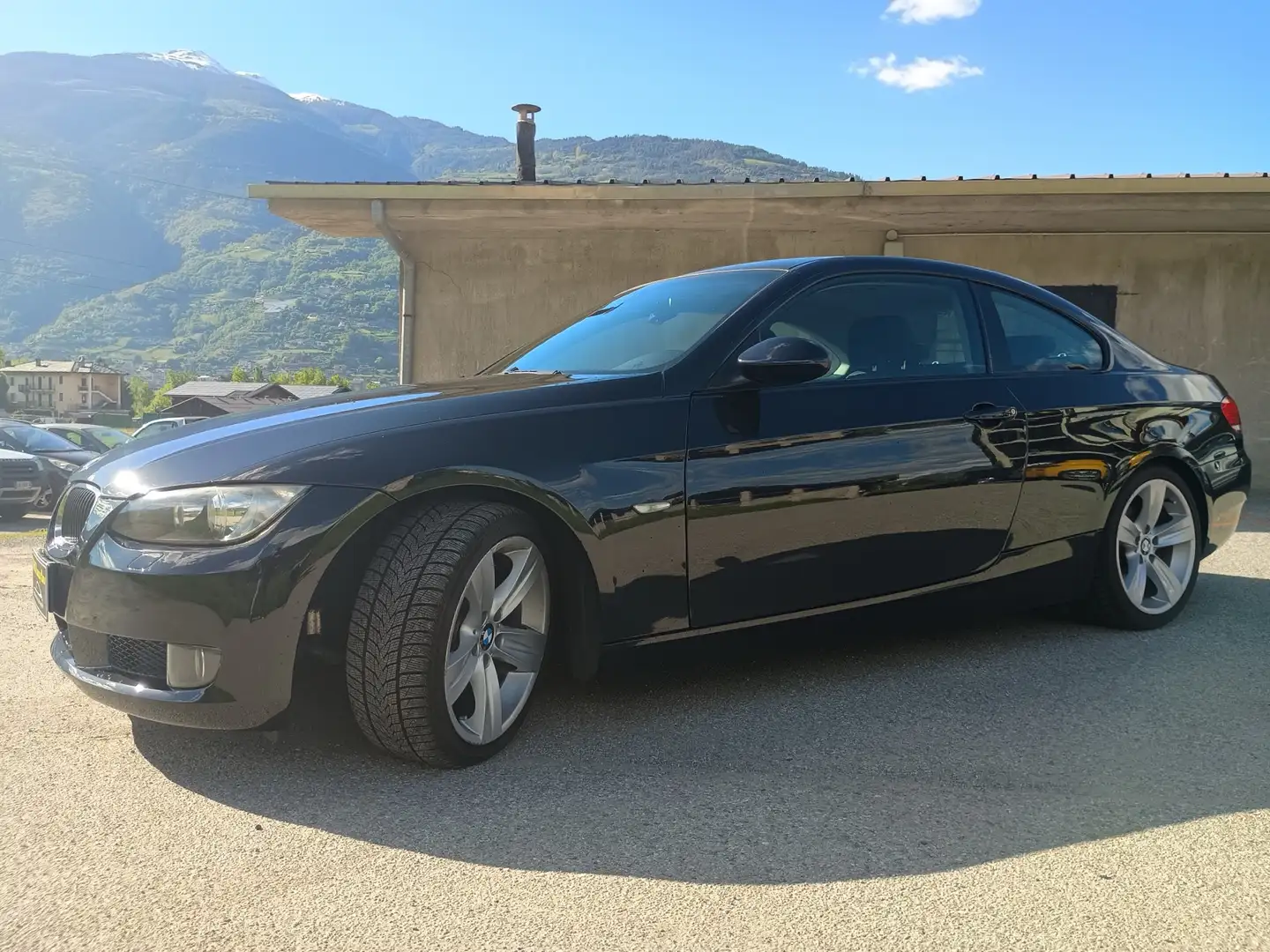 BMW 320 320d Coupe Eletta 177cv Noir - 2