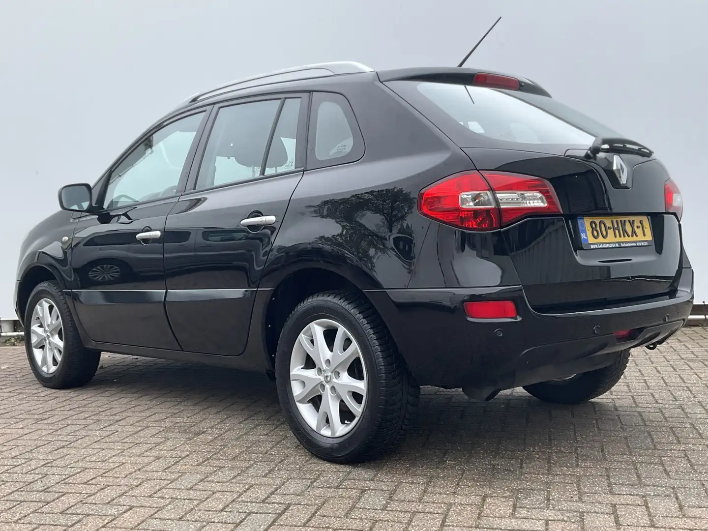 Renault Koleos 2.5 172pk Dynamique Pack Nav/Cruise Keyless Voll.O Černá - 2