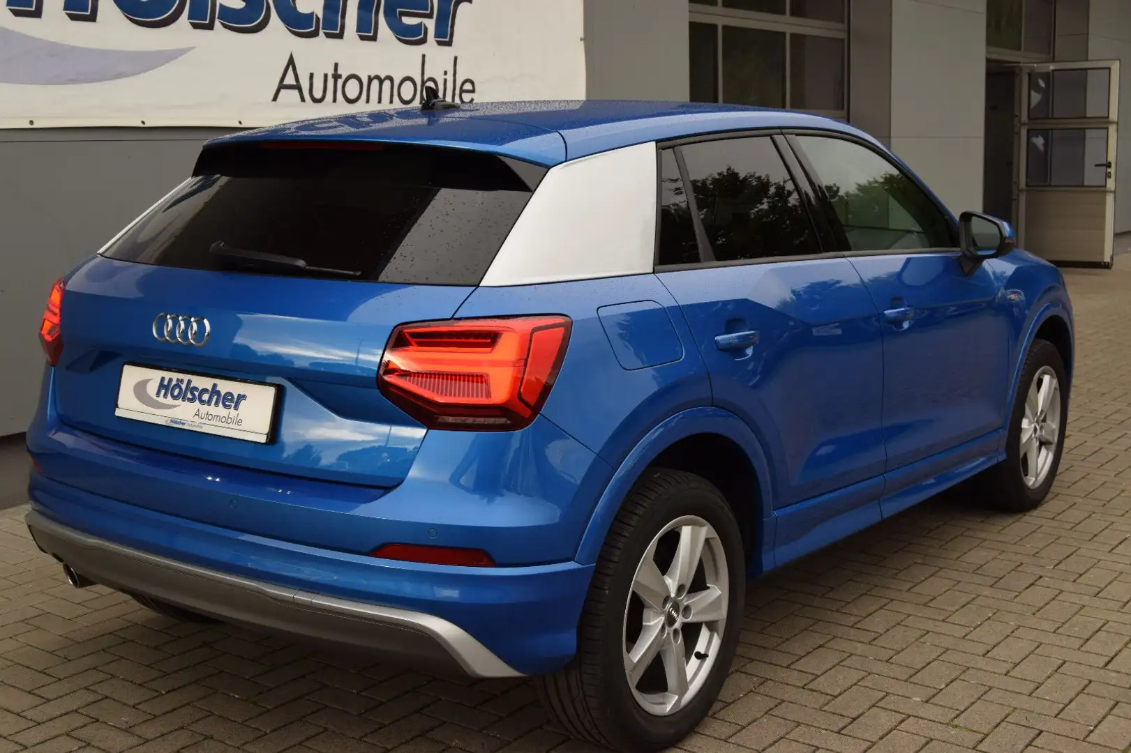Audi Q2 30 TFSI Sport!AUTOM!S-Line Bleu - 2
