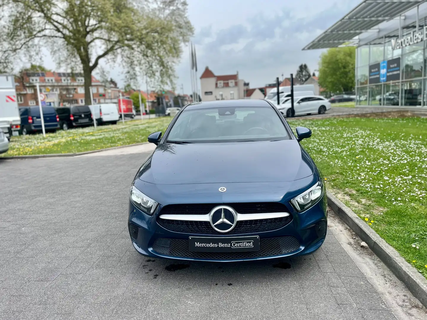 Mercedes-Benz A 250 e PHEV (EU6AP) Bleu - 2