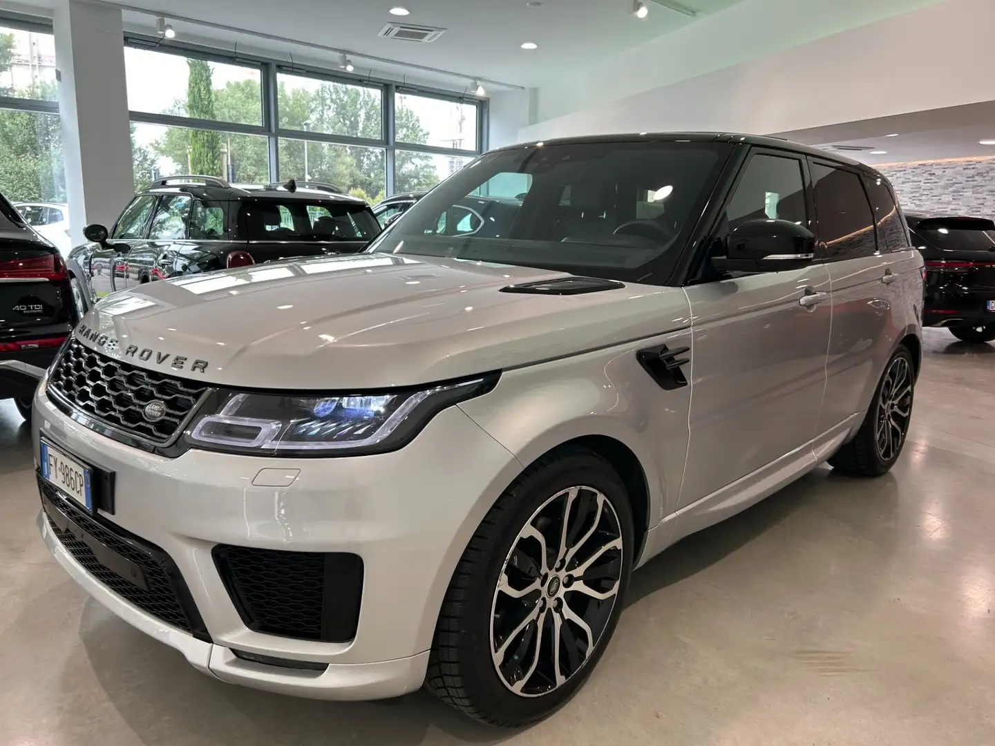 Land Rover Range Rover Sport Range Rover Sport 3.0 SDV6 249 CV HSE Dynamic Argent - 2
