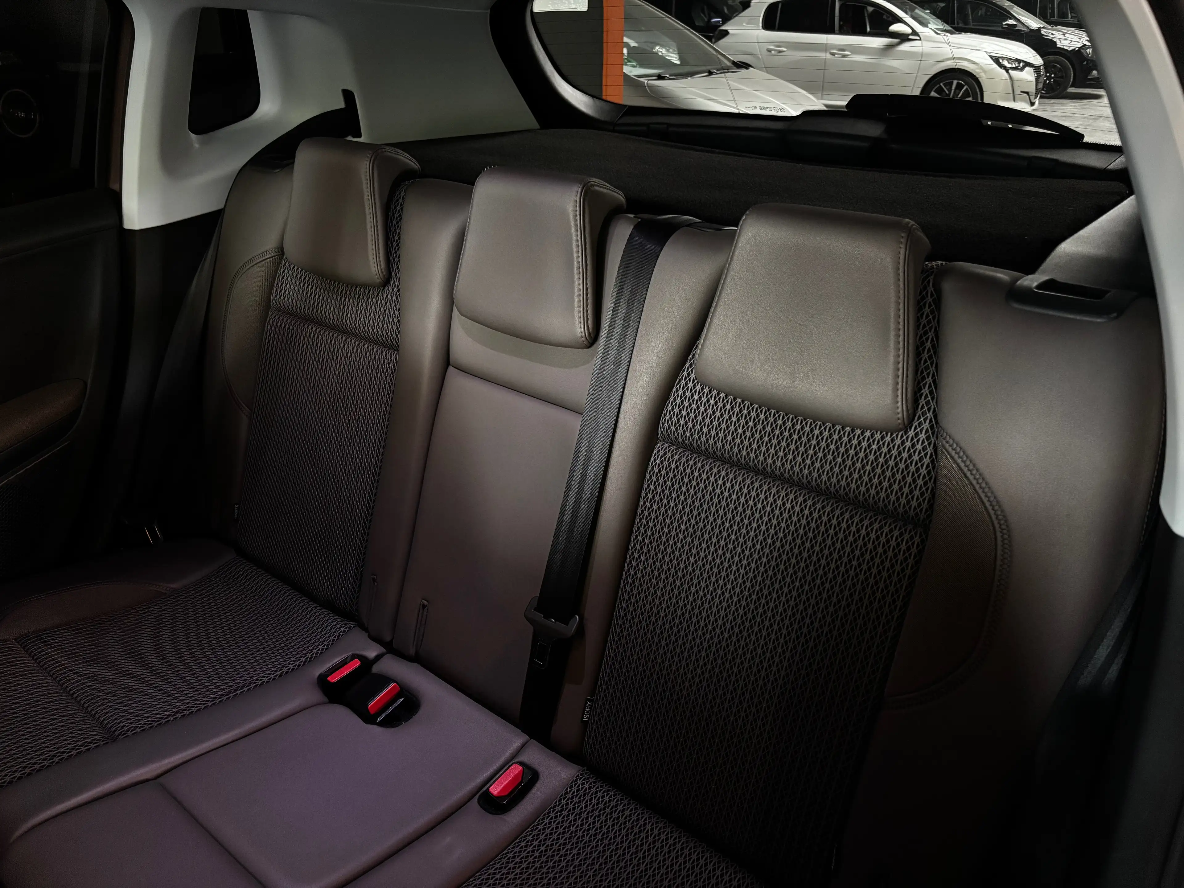 Peugeot 2008 2008 1.6i Allure / AUTOMATIQUE /12 MOIS DE GARANTIE — photo 6