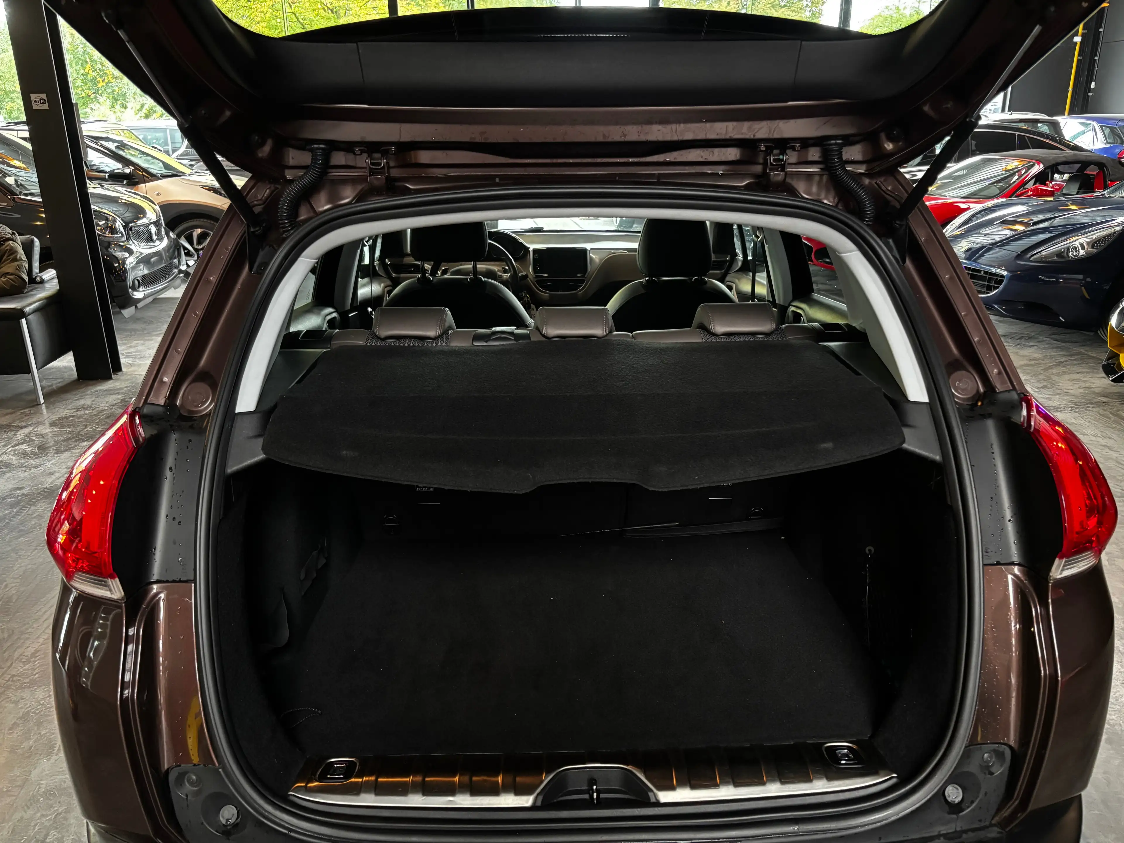 Peugeot 2008 2008 1.6i Allure / AUTOMATIQUE /12 MOIS DE GARANTIE — photo 3