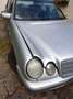Mercedes-Benz E 220 E 220 Plateado - thumbnail 1