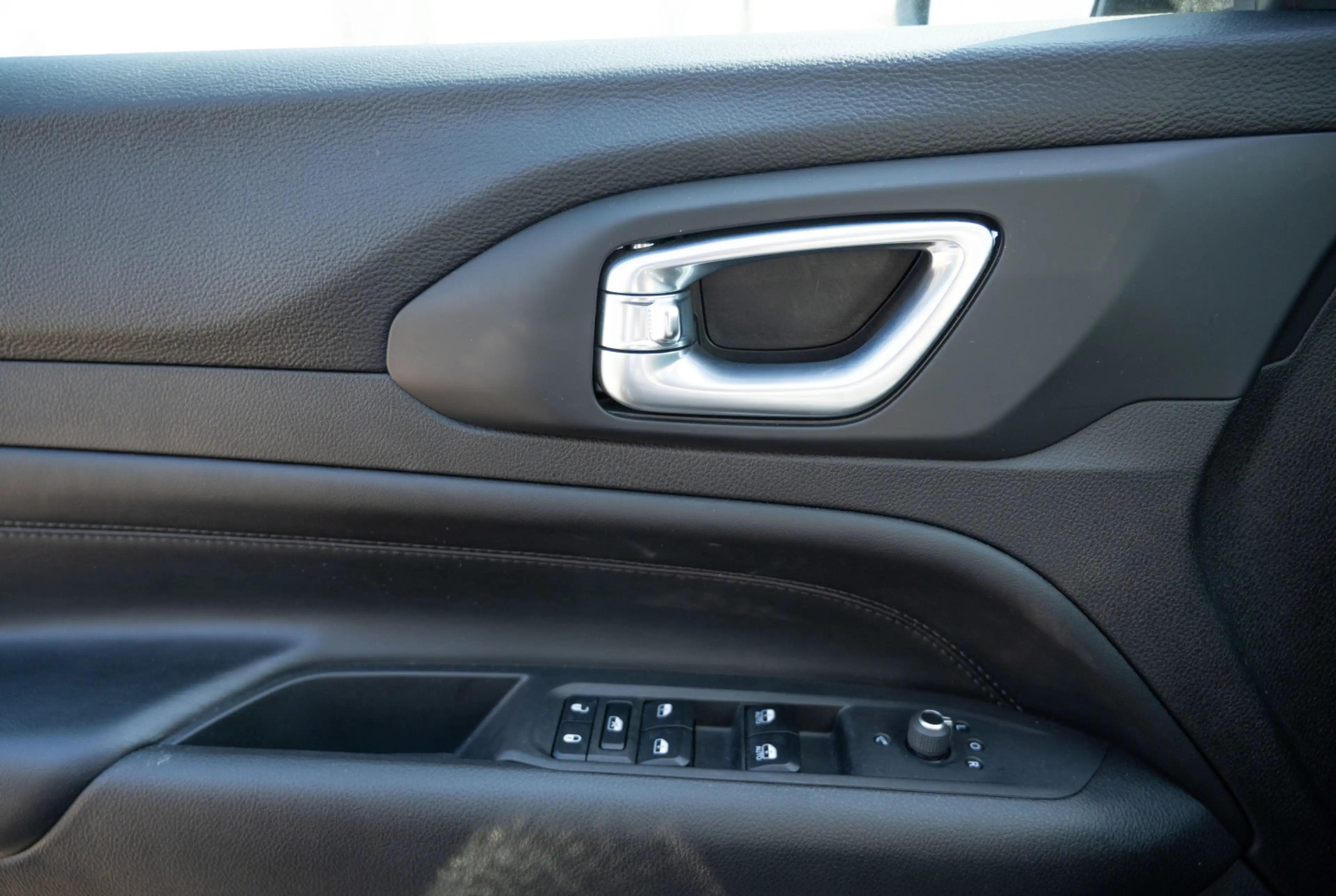 Jeep Compass S 1.5 e-Hybrid 48V *WINTER-PAKET*NAVI*CARPLAY* *INVENTUR-SALE* — photo 13