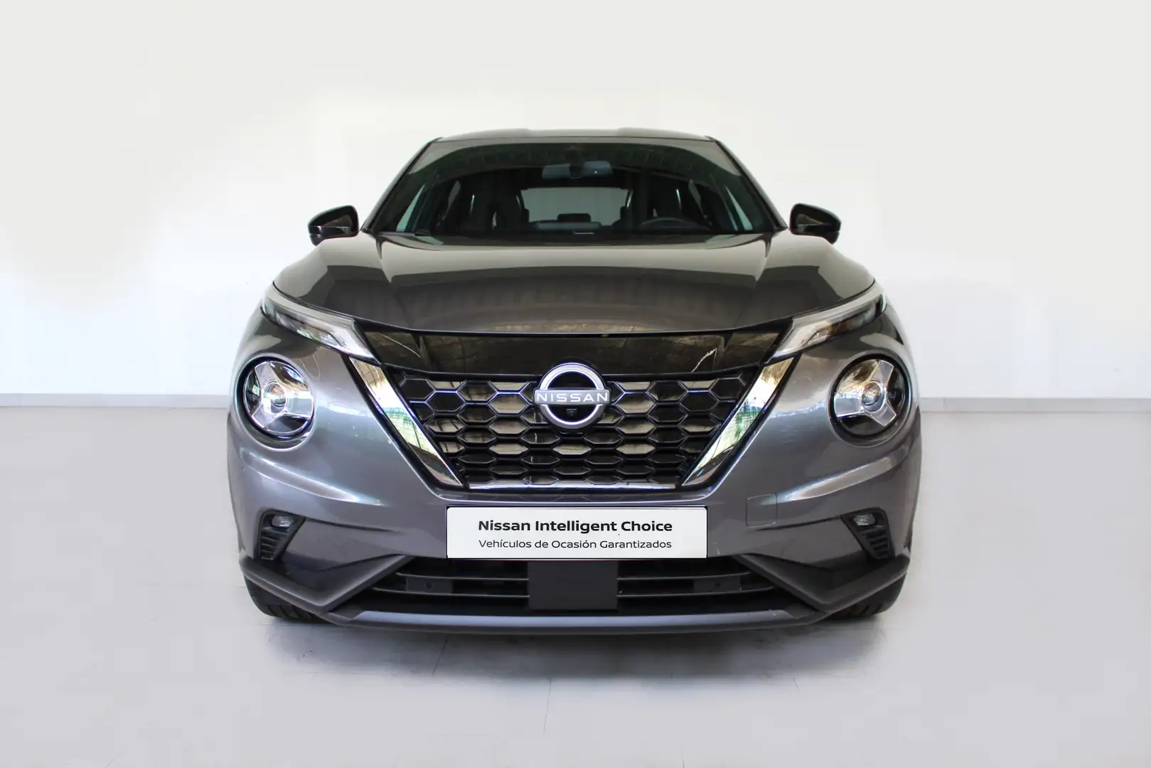 Nissan Juke 1.6 Hybrid Tekna Auto Zwart - 2