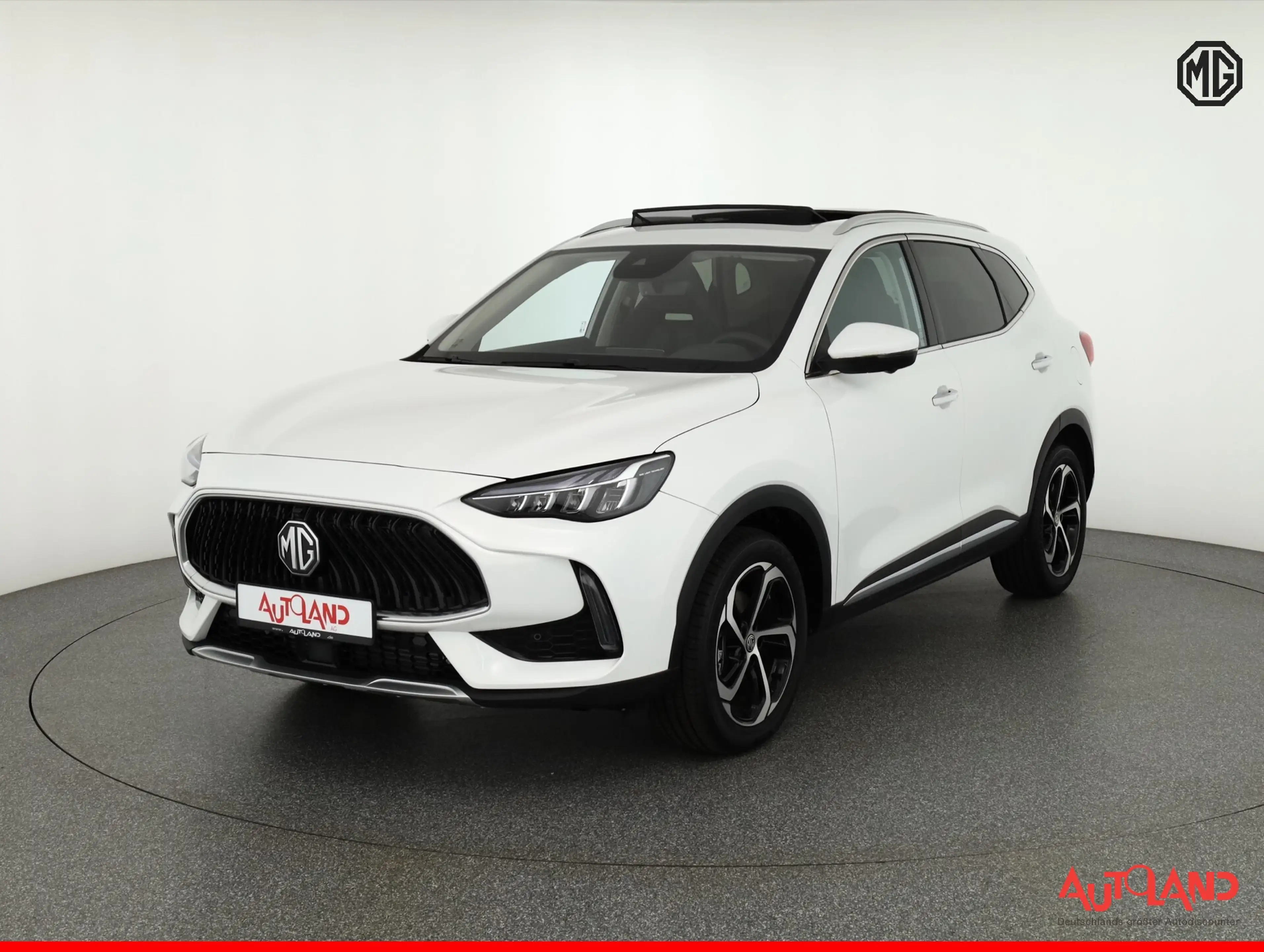 MG HS 1.5 Luxury Panorama 360° Android Apple ACC