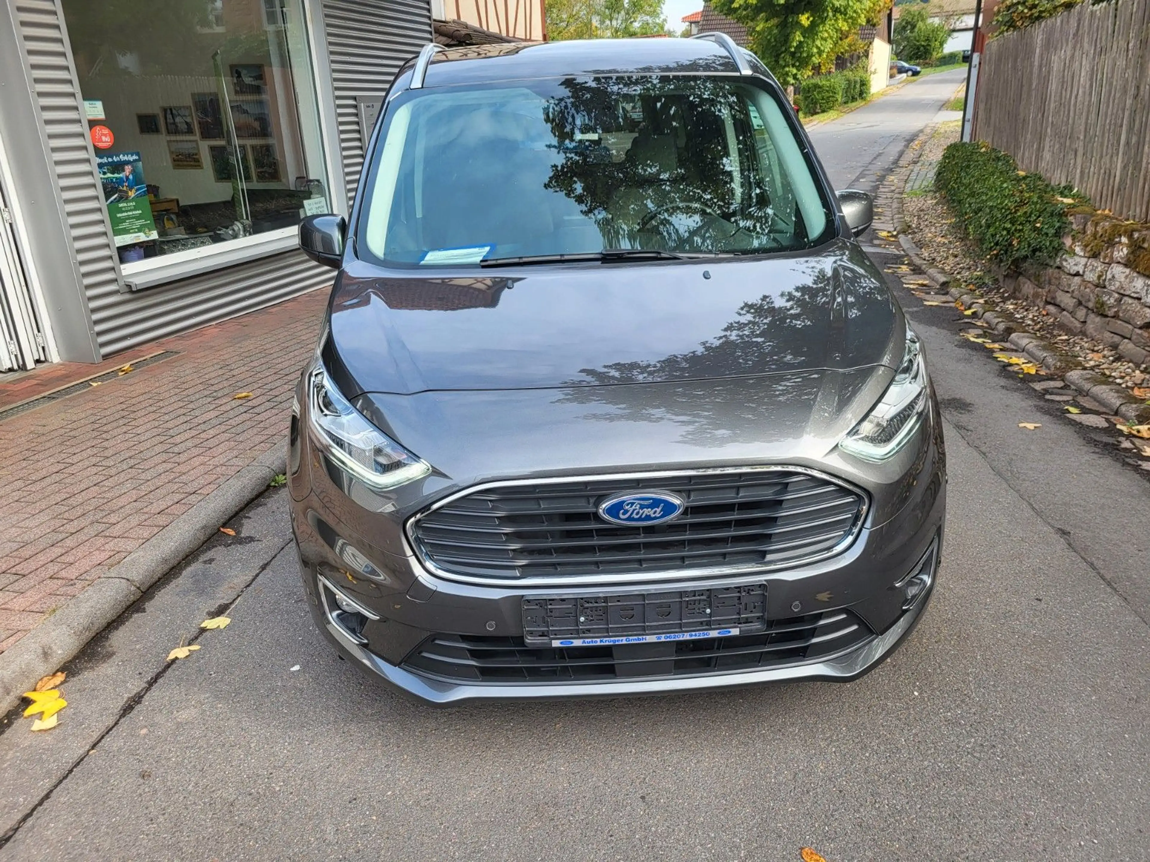 Ford Grand Tourneo Connect Titanium*7.SITZER*NAVI*ACC — photo 2
