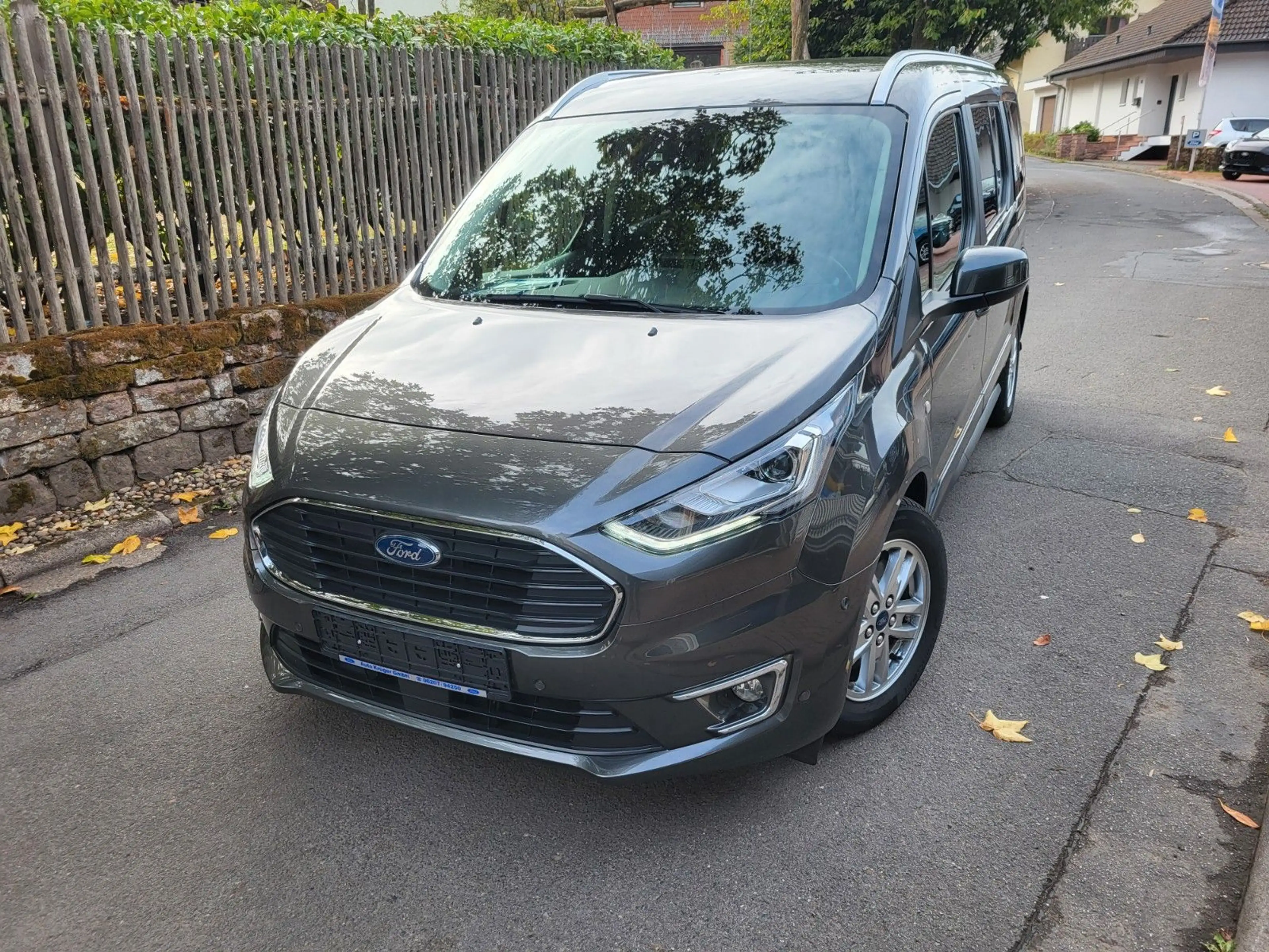 Ford Grand Tourneo Connect Titanium*7.SITZER*NAVI*ACC — photo 3