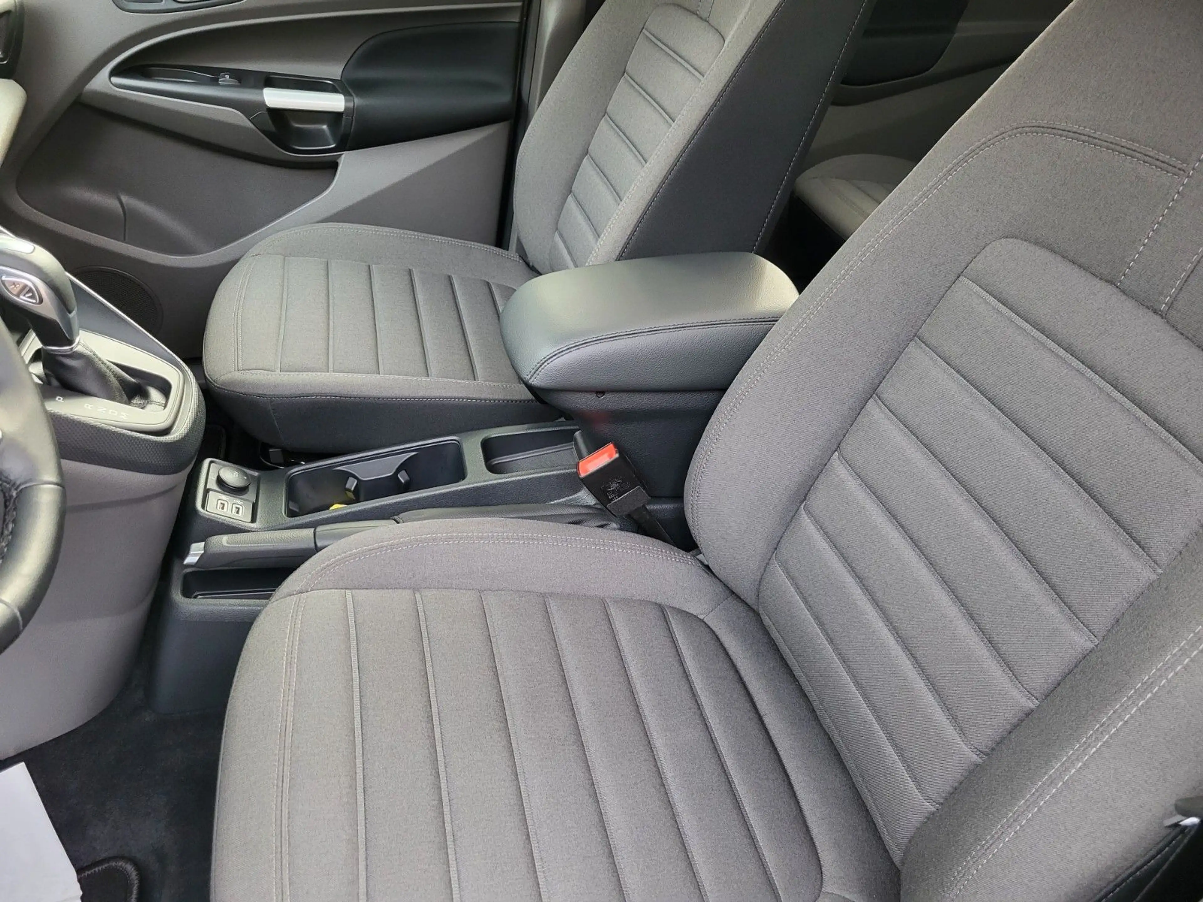 Ford Grand Tourneo Connect Titanium*7.SITZER*NAVI*ACC — photo 13