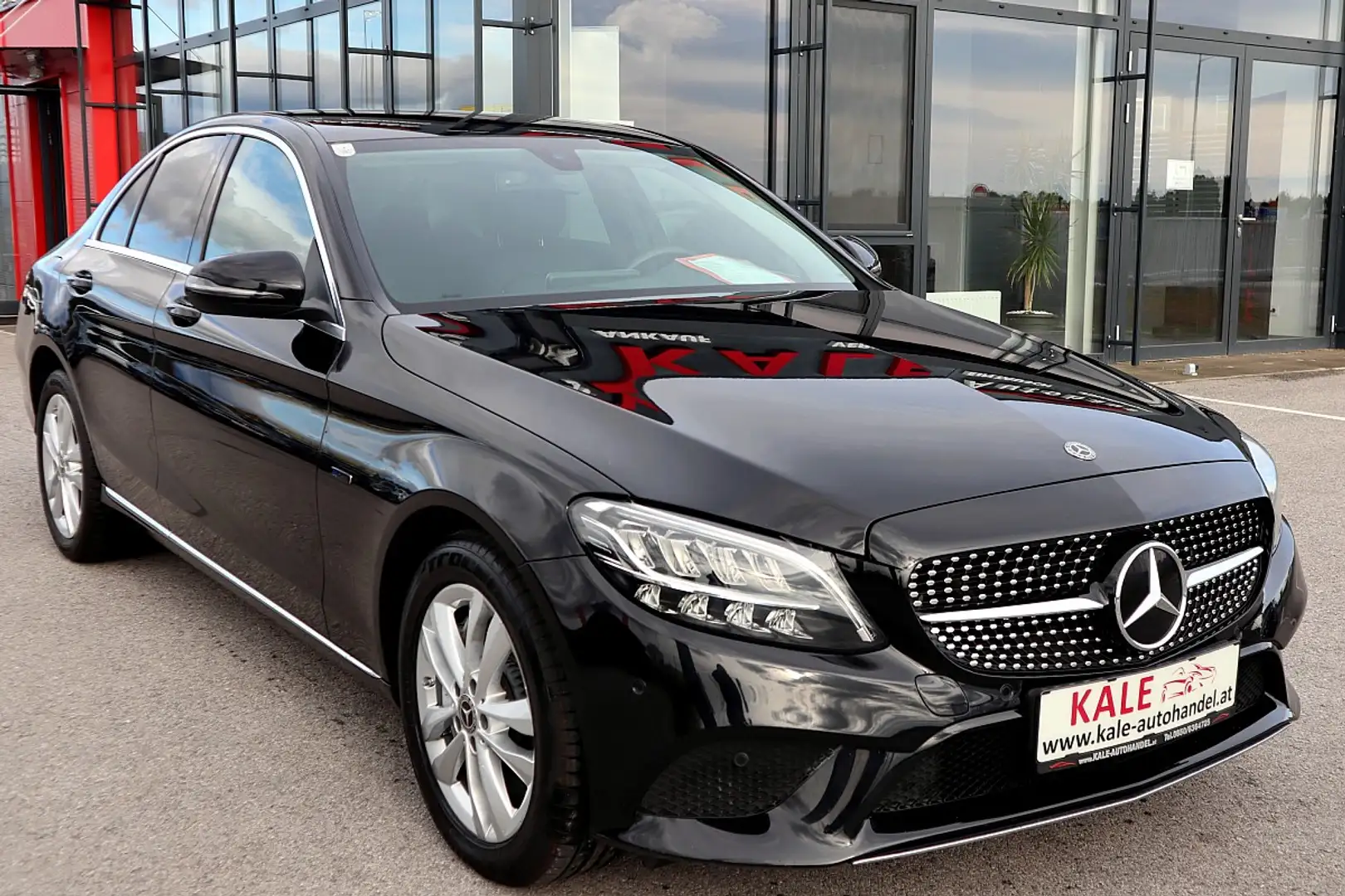 Mercedes-Benz C 300 de PHEV Aut. Avantgarde *1.Besitz*Leder* Schwarz - 2