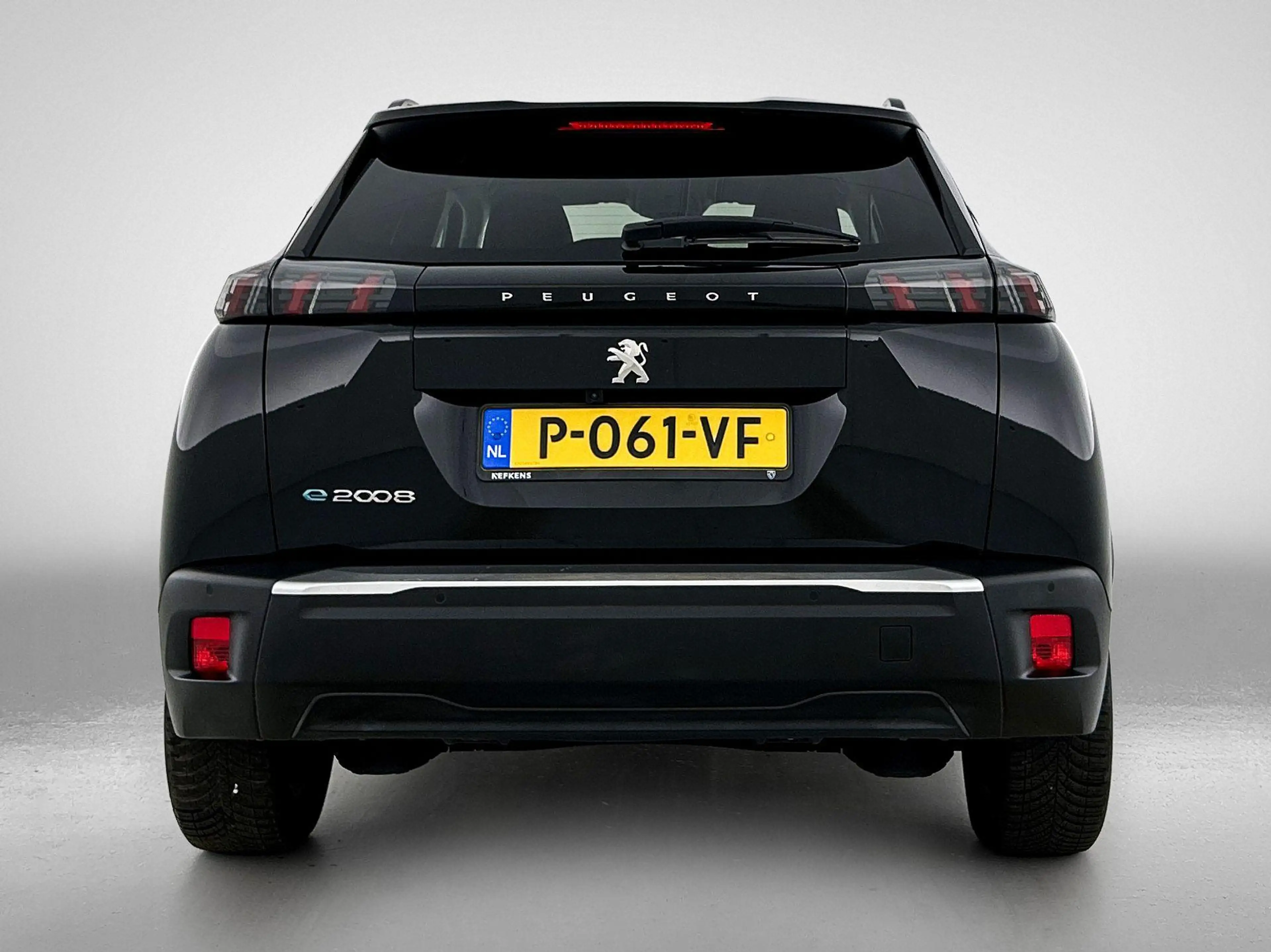 Peugeot e-2008 EV 136pk Allure Pack 50 kWh Automaat | 1ste Eigena — photo 7