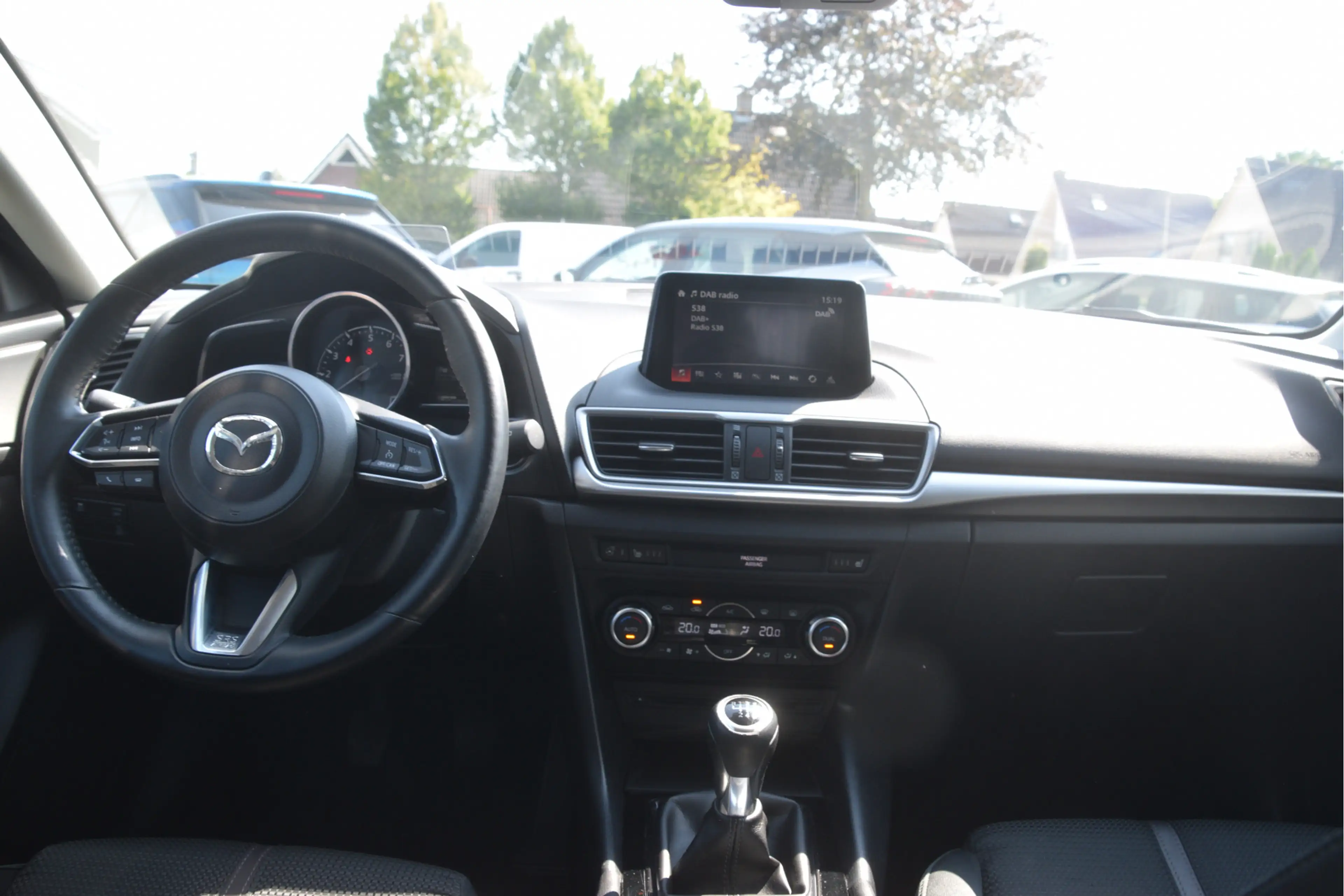 Mazda 3 2.0 SkyActiv-G 120 SkyLease+ Keyless | PDC | Cruis — photo 9