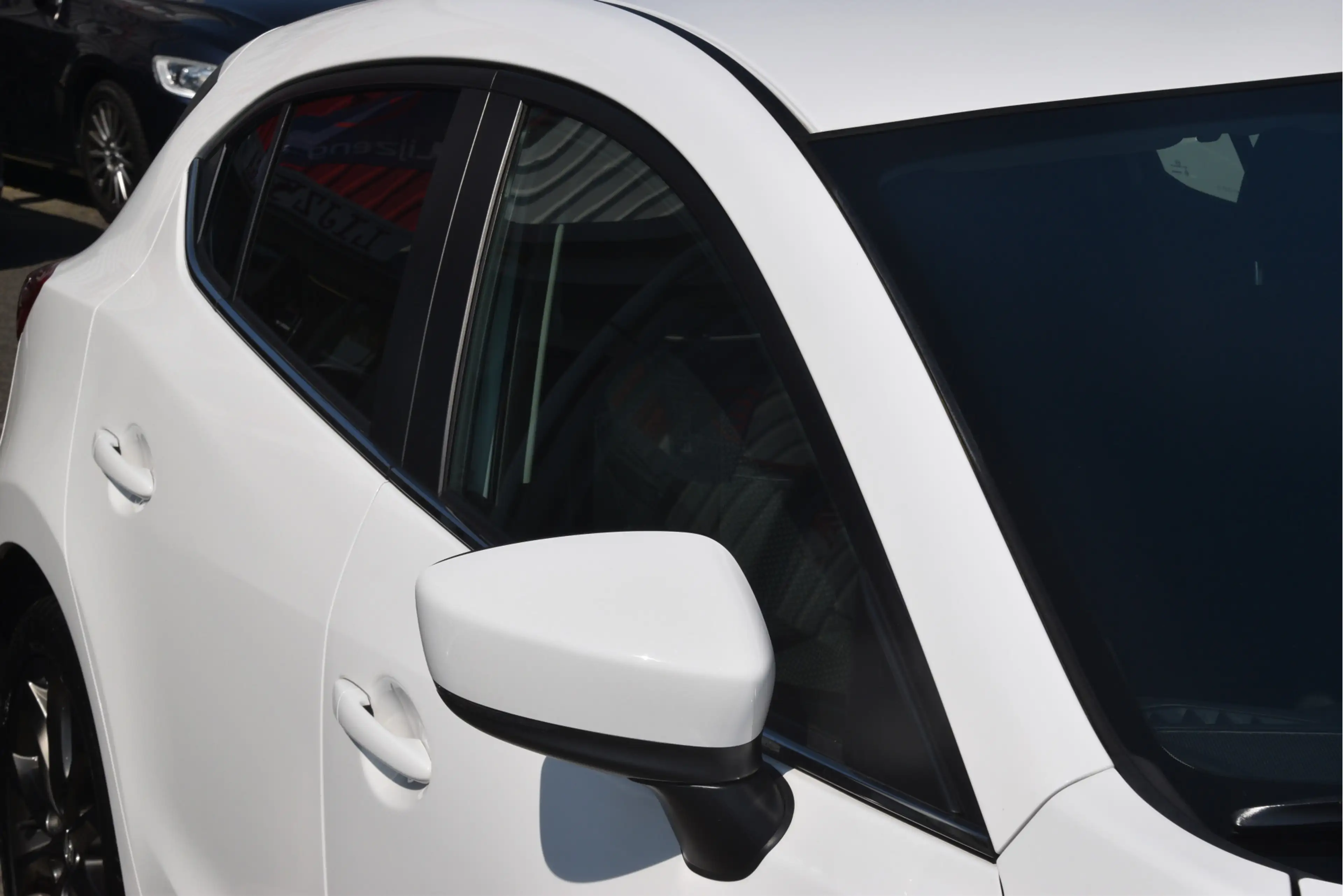 Mazda 3 2.0 SkyActiv-G 120 SkyLease+ Keyless | PDC | Cruis — photo 50
